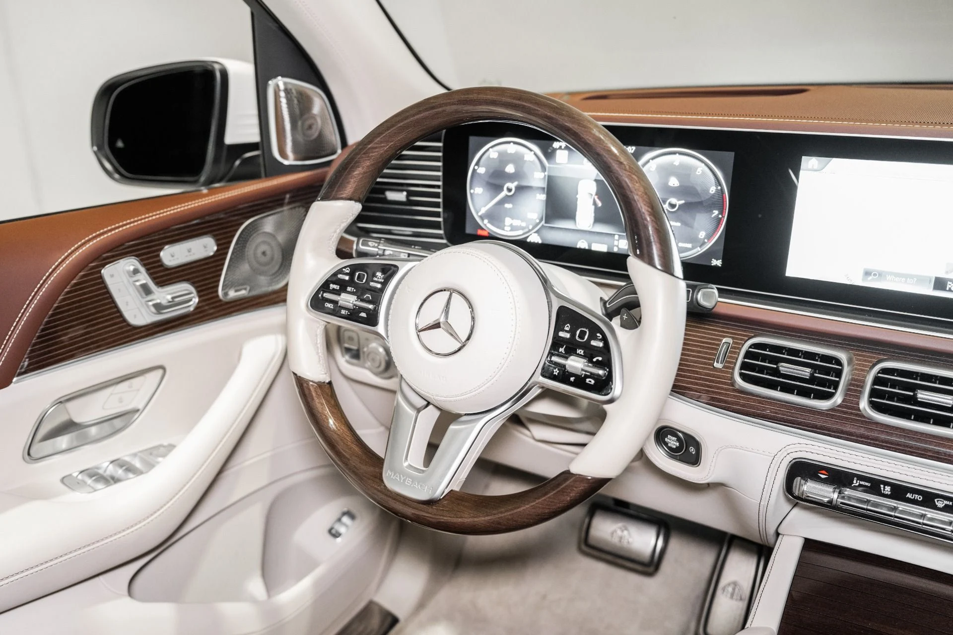 mph042_2025188869_Used_2022_Mercedes_Benz_GLS_Maybach_GLS_600_1761673303_777fb94663