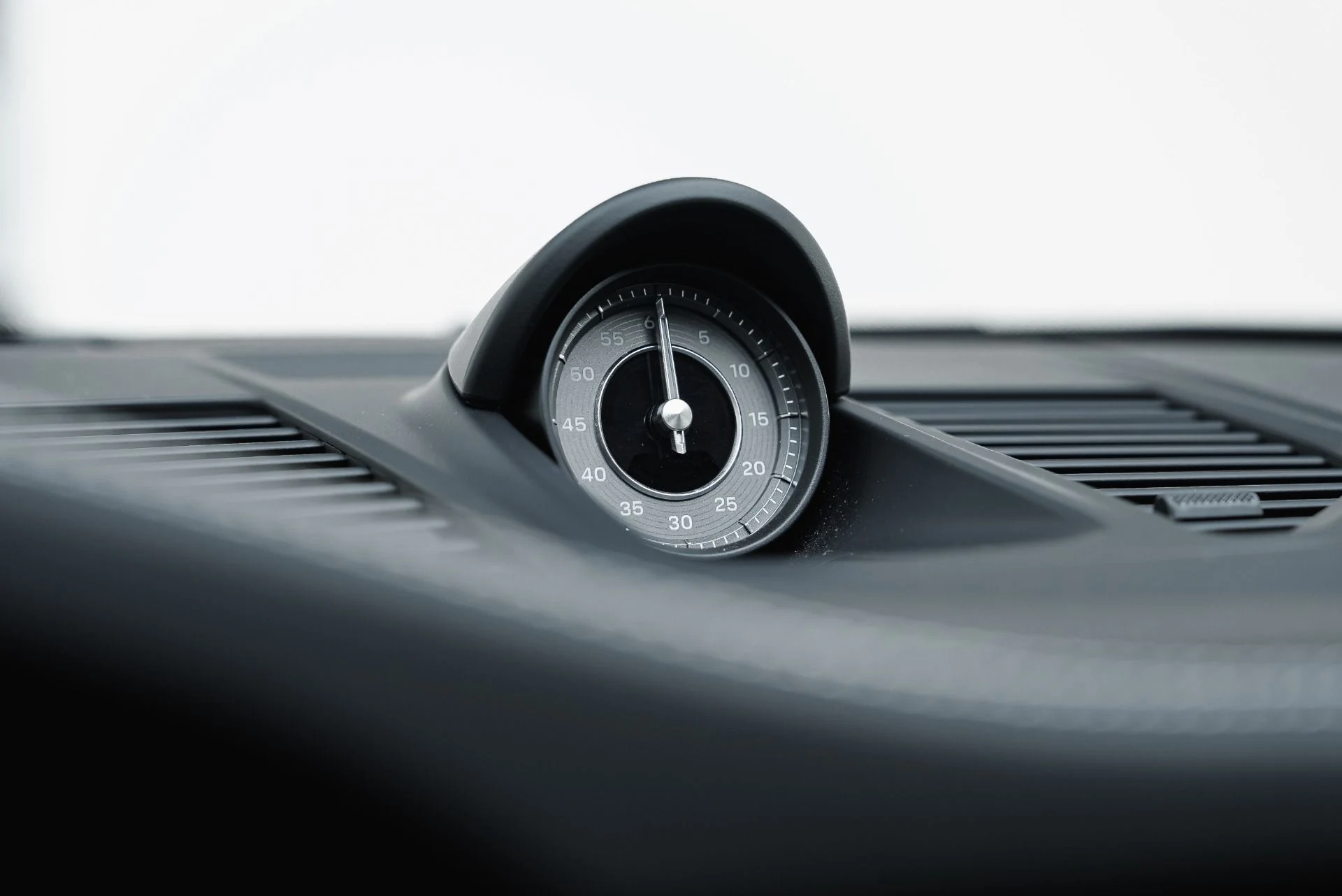 mph042_2048769758_Used_2021_Porsche_911_Turbo_S_1792023491_f086589d17