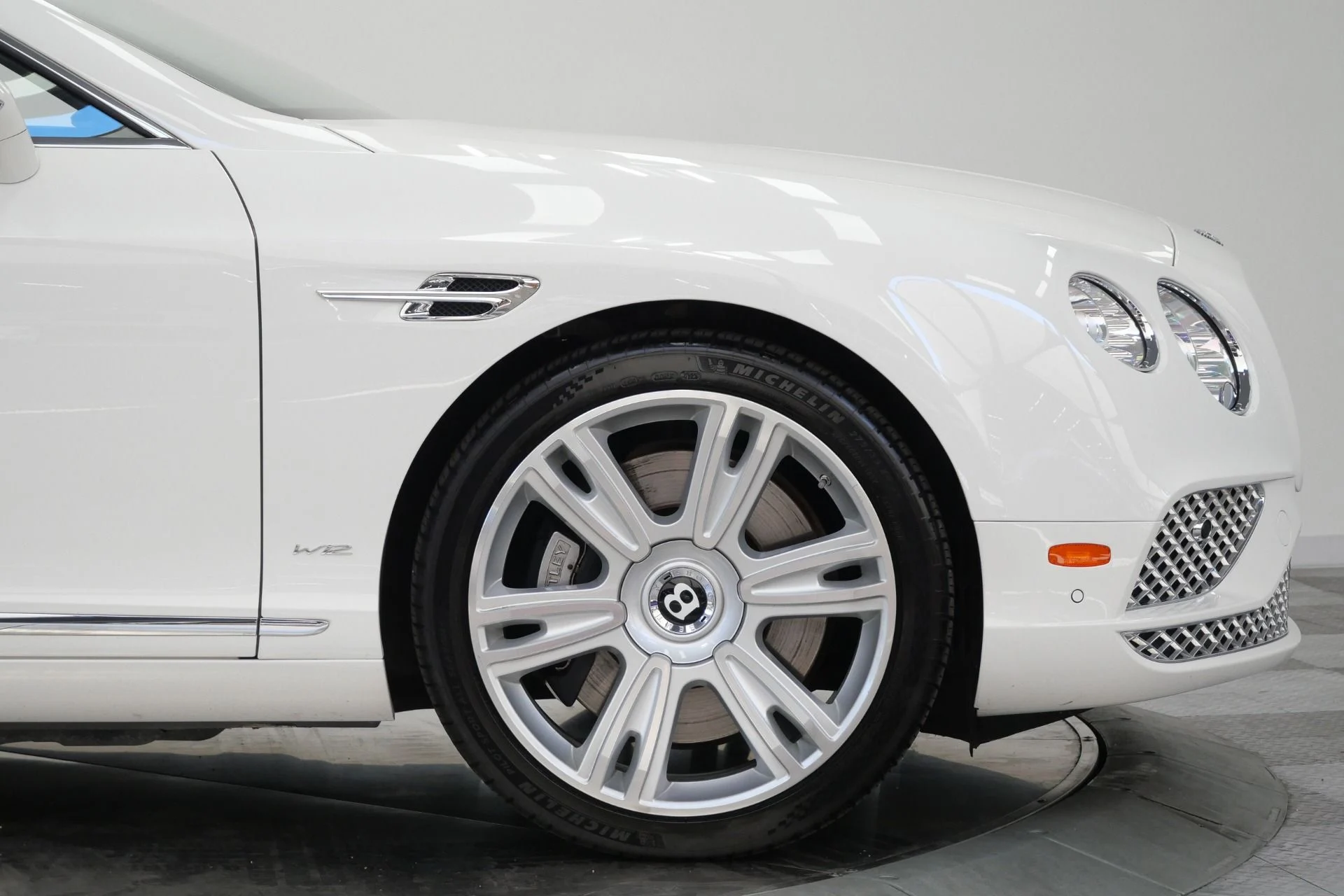 mph042_2051891709_Used_2018_Bentley_Continental_GTC_W12_Extended_Burl_Veneers_Low_Miles_1781289953_f8a70e82c3