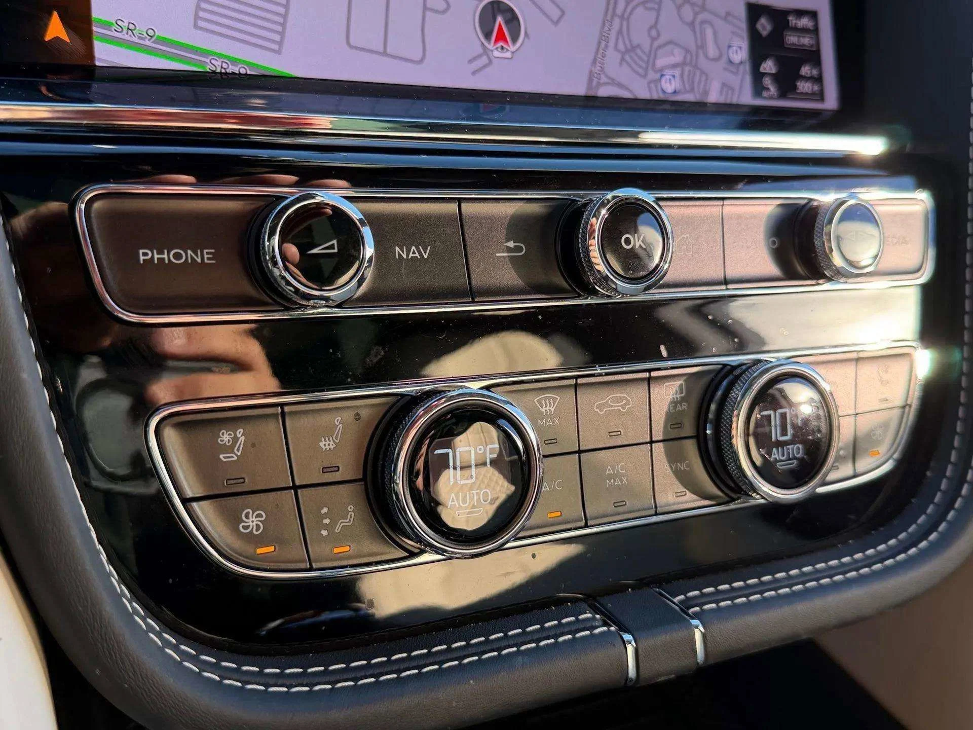 mph042_2054348742_9062fb6ff0244cdb829de8d49dbfbfdb_53ca6c2083