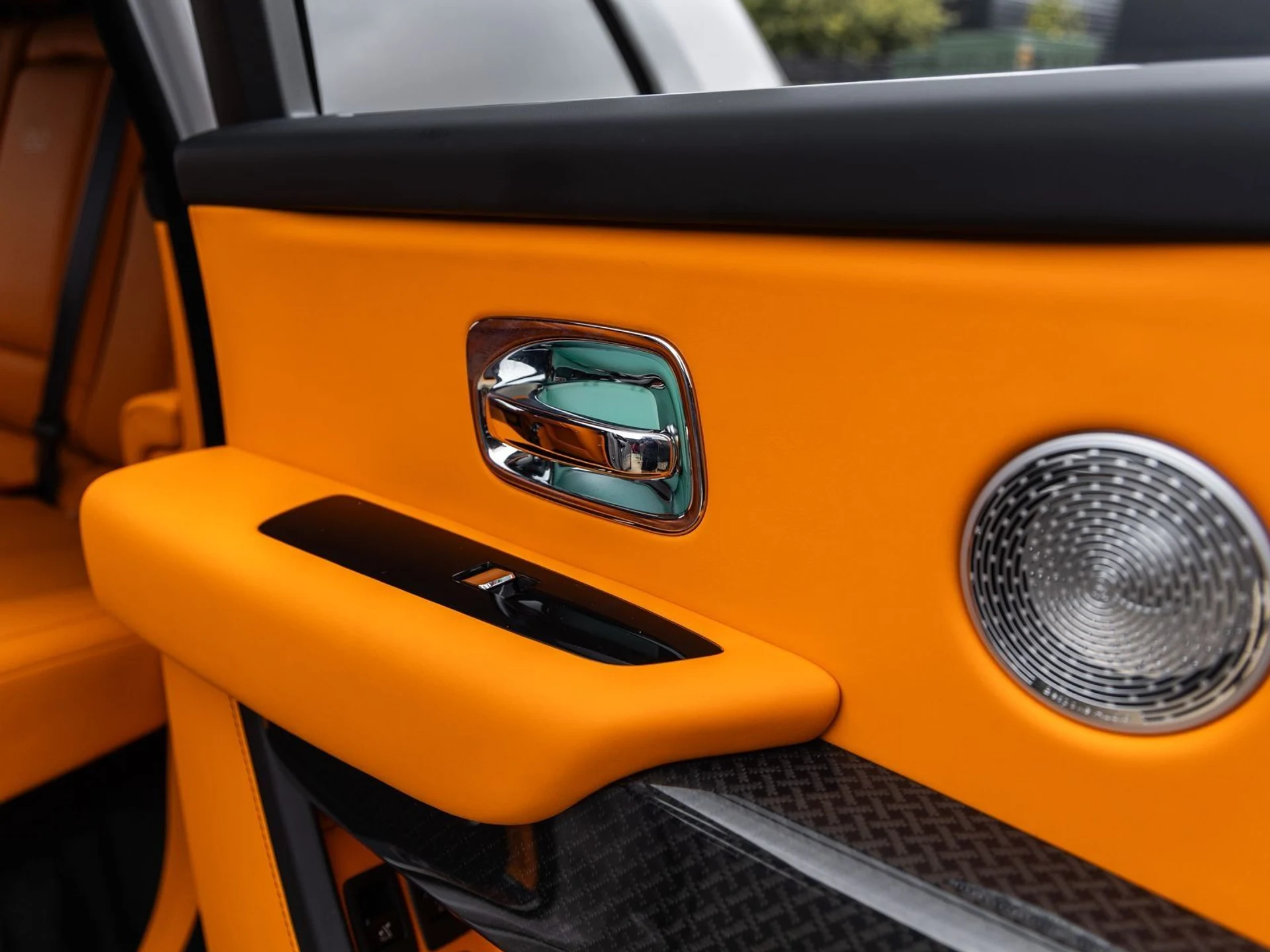 mph042_2065093205_43_eae020c3b1