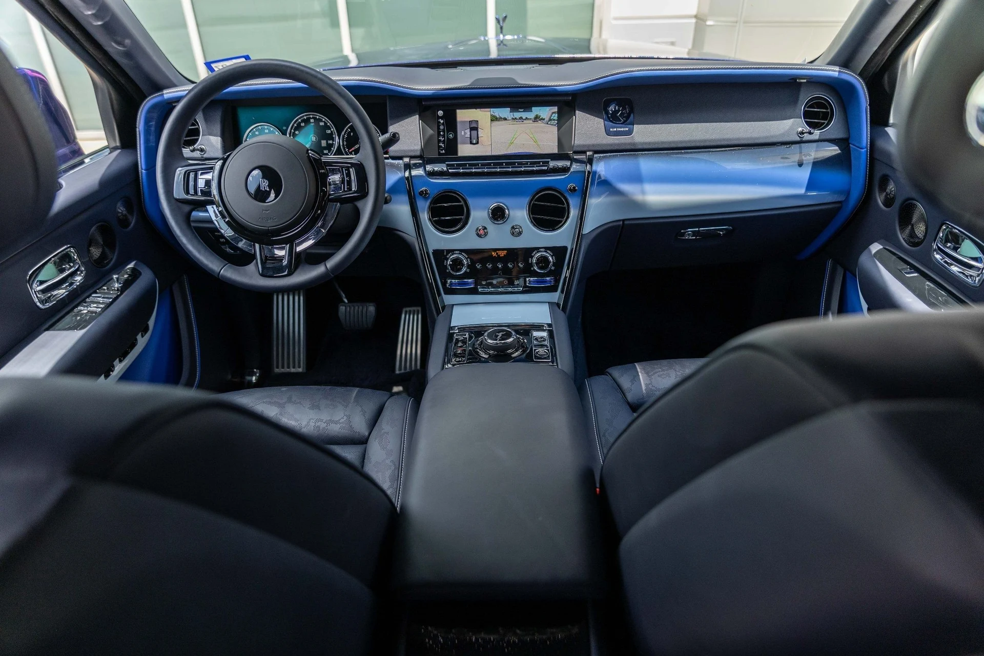mph042_207099358_Hi_Tech_Luxury_Imports_LLC_SLATV_8_C04_RU_223924_image_42_67a192a235