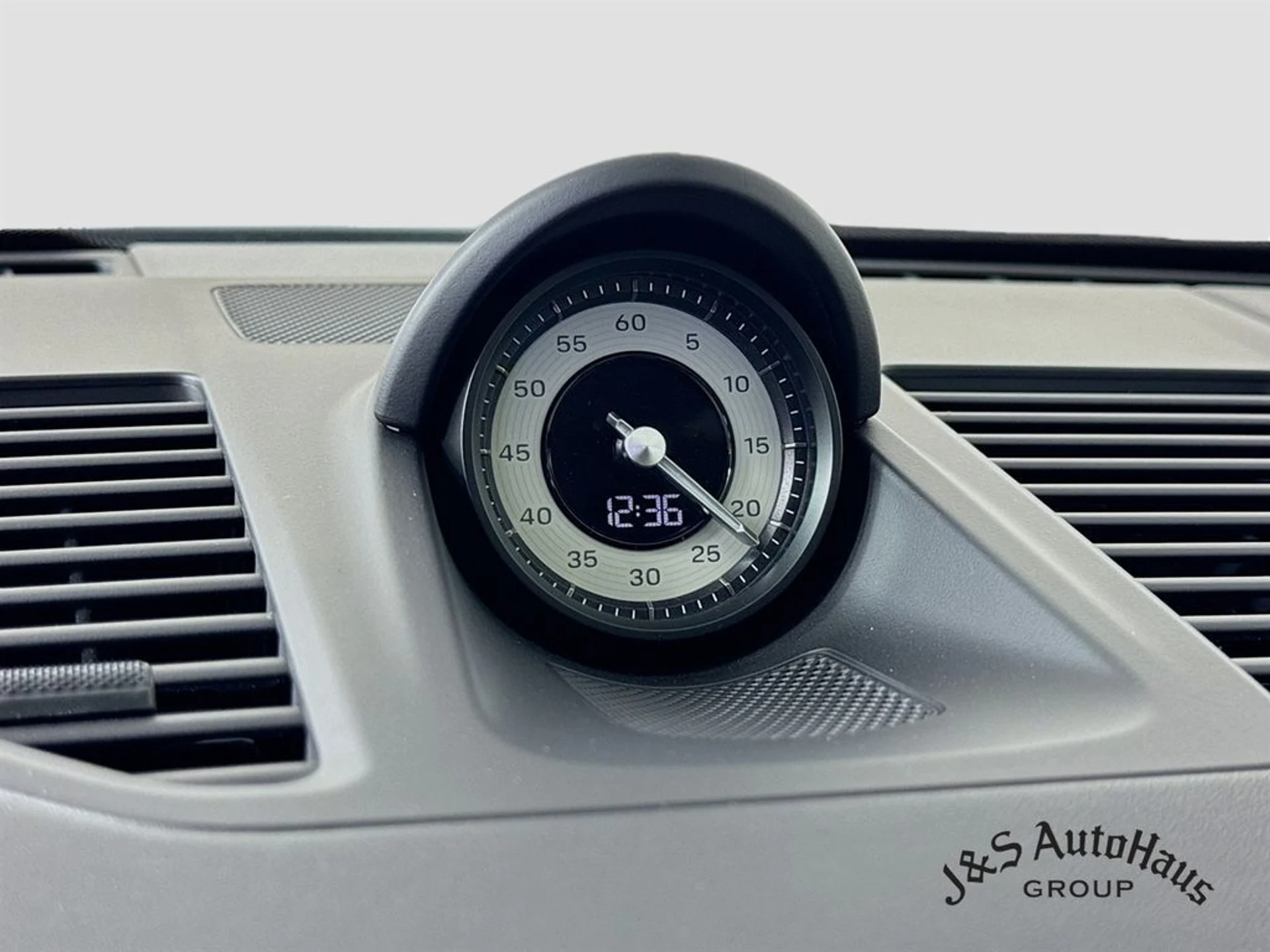 mph042_2085000151_4gv9rb4r9dtsevnomcsgfjvya32z_54be30093b