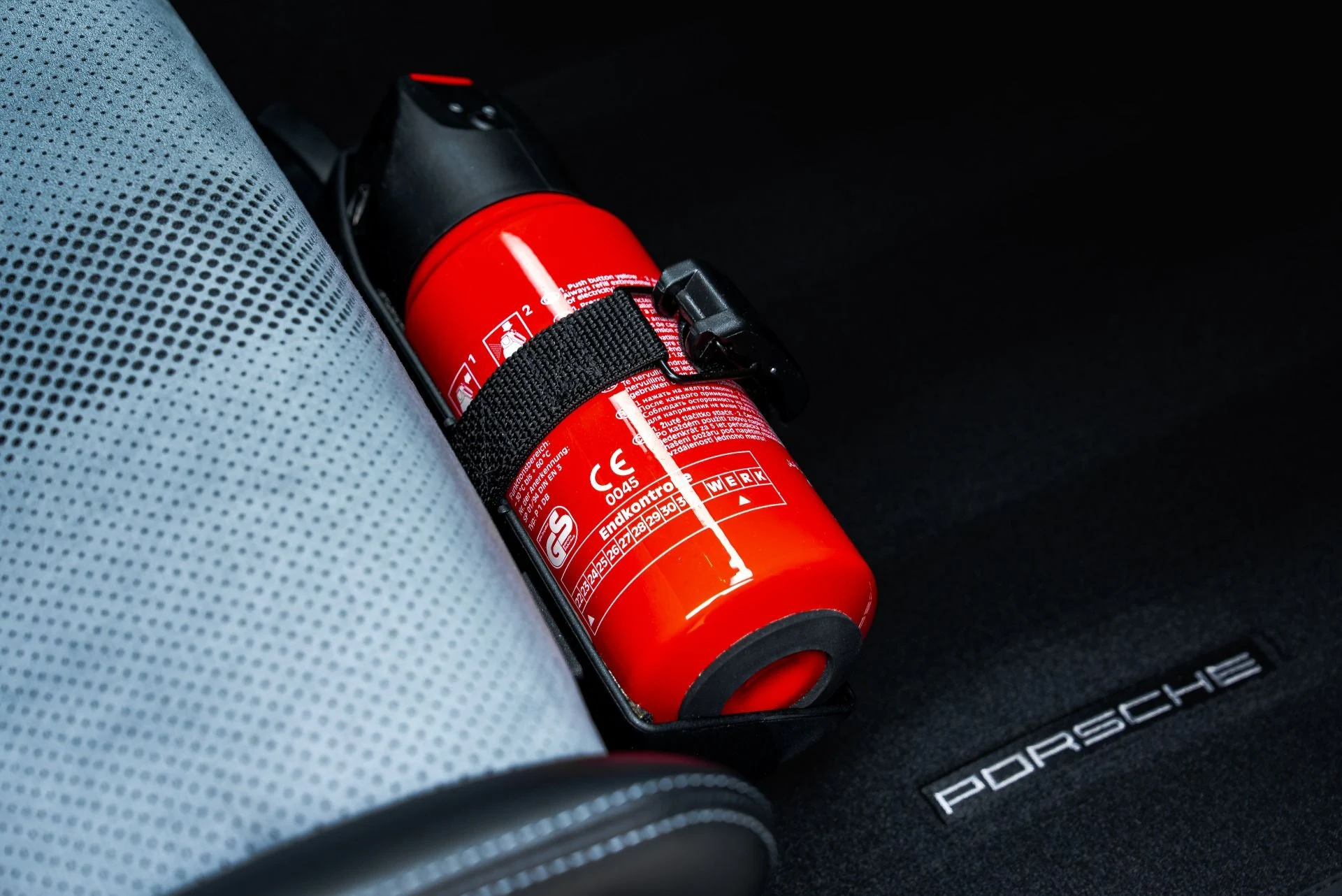 mph042_210232958_Used_2023_Porsche_718_Cayman_GT_4_RS_1785250181_336cde40c2