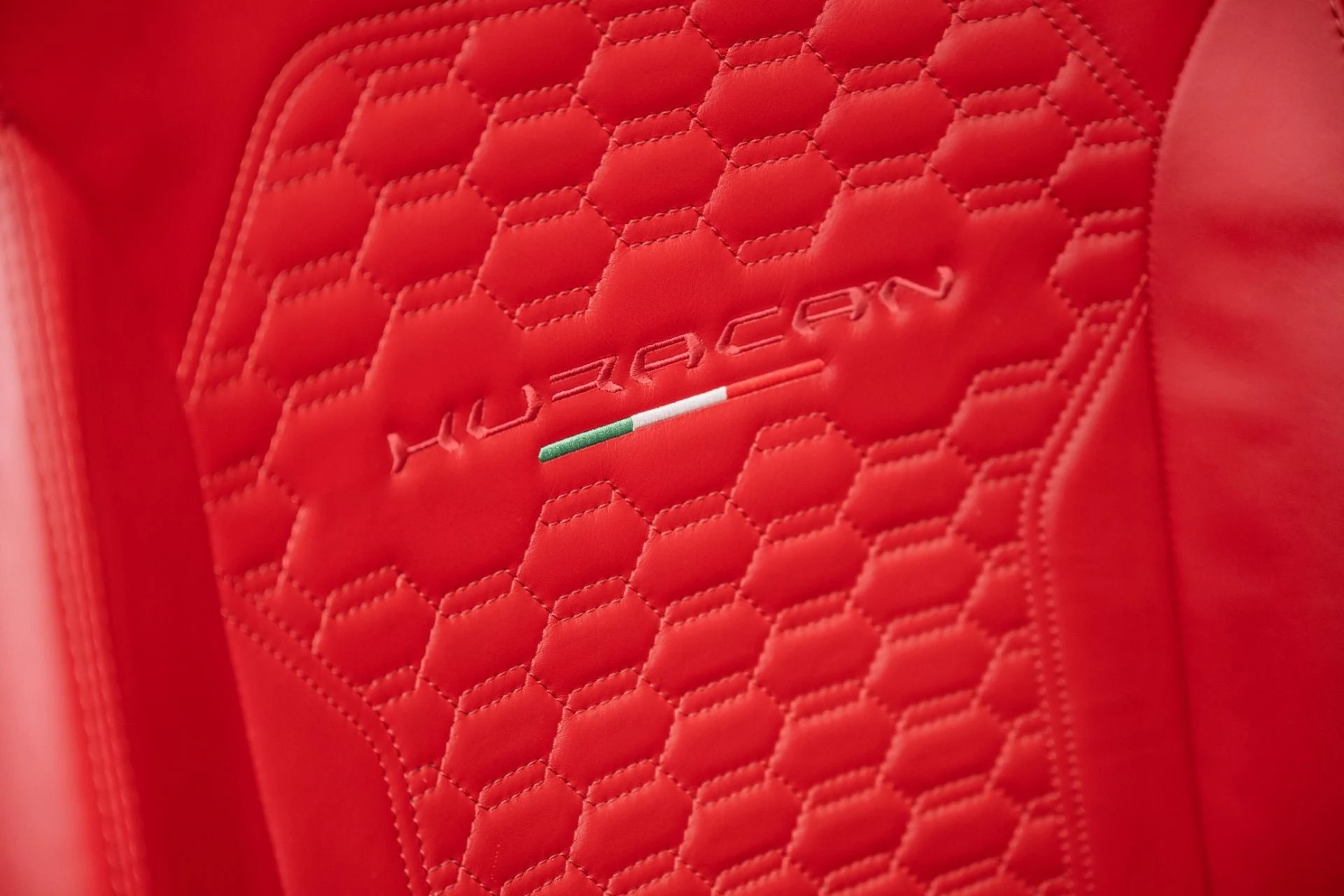 mph042_210779515_Used_2016_Lamborghini_Huracan_LP_610_4_Spyder_1773071752_d1c7dacda7