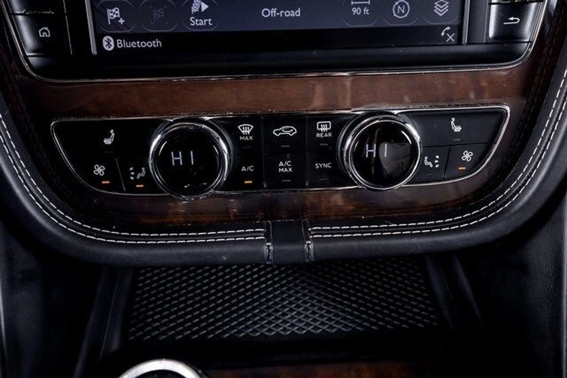 mph042_2110011600_93b81a7ca25fd303eefd0b50c57fd23ax_a5457e6fb7