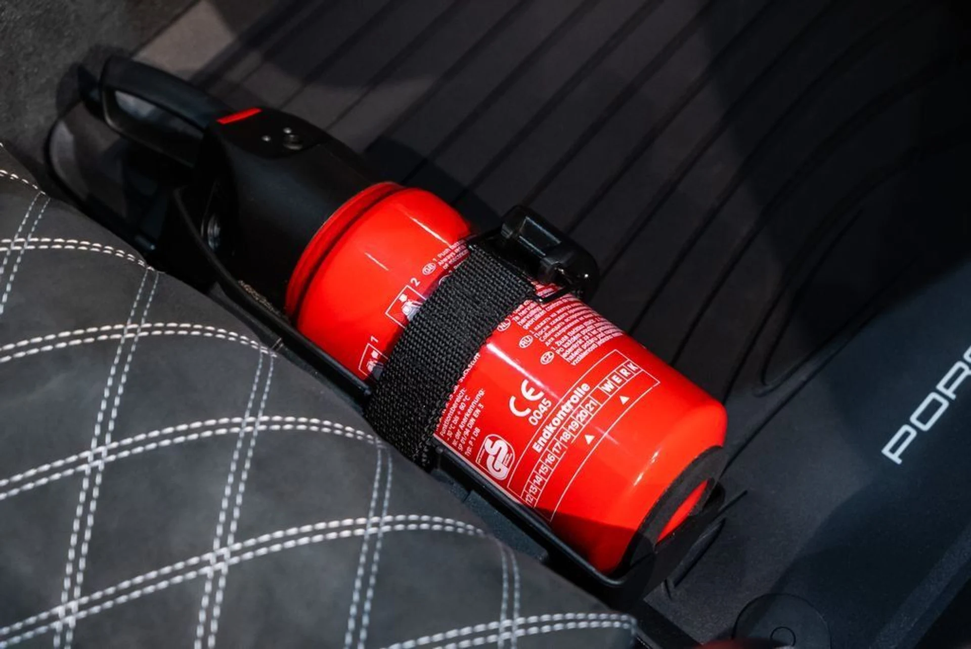 mph042_2117305838_37d1e4531affc6a8583505784884f11b_1b05bad273