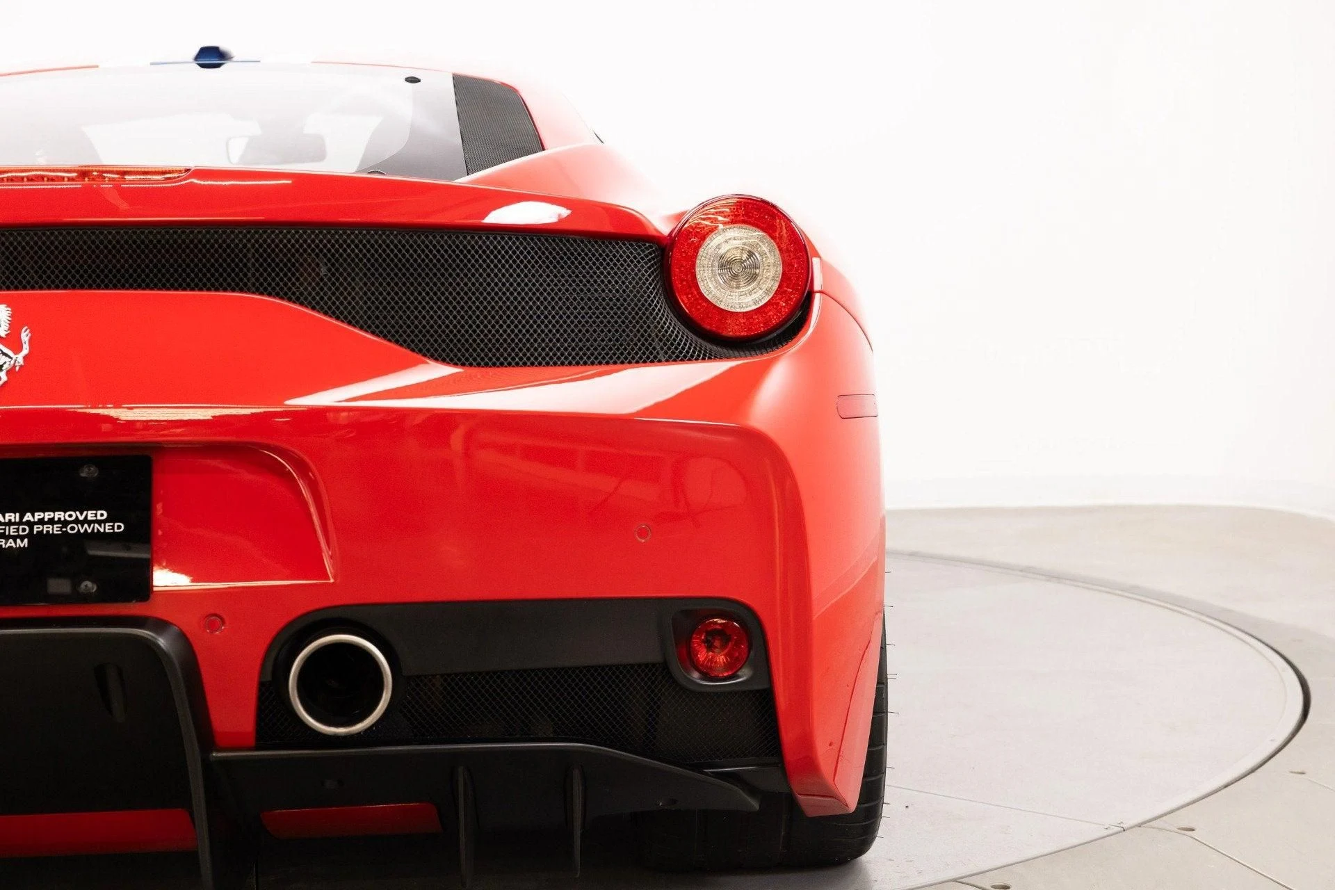 mph042_2121800345_Used_2014_Ferrari_458_Speciale_1786703961_818bf217f6