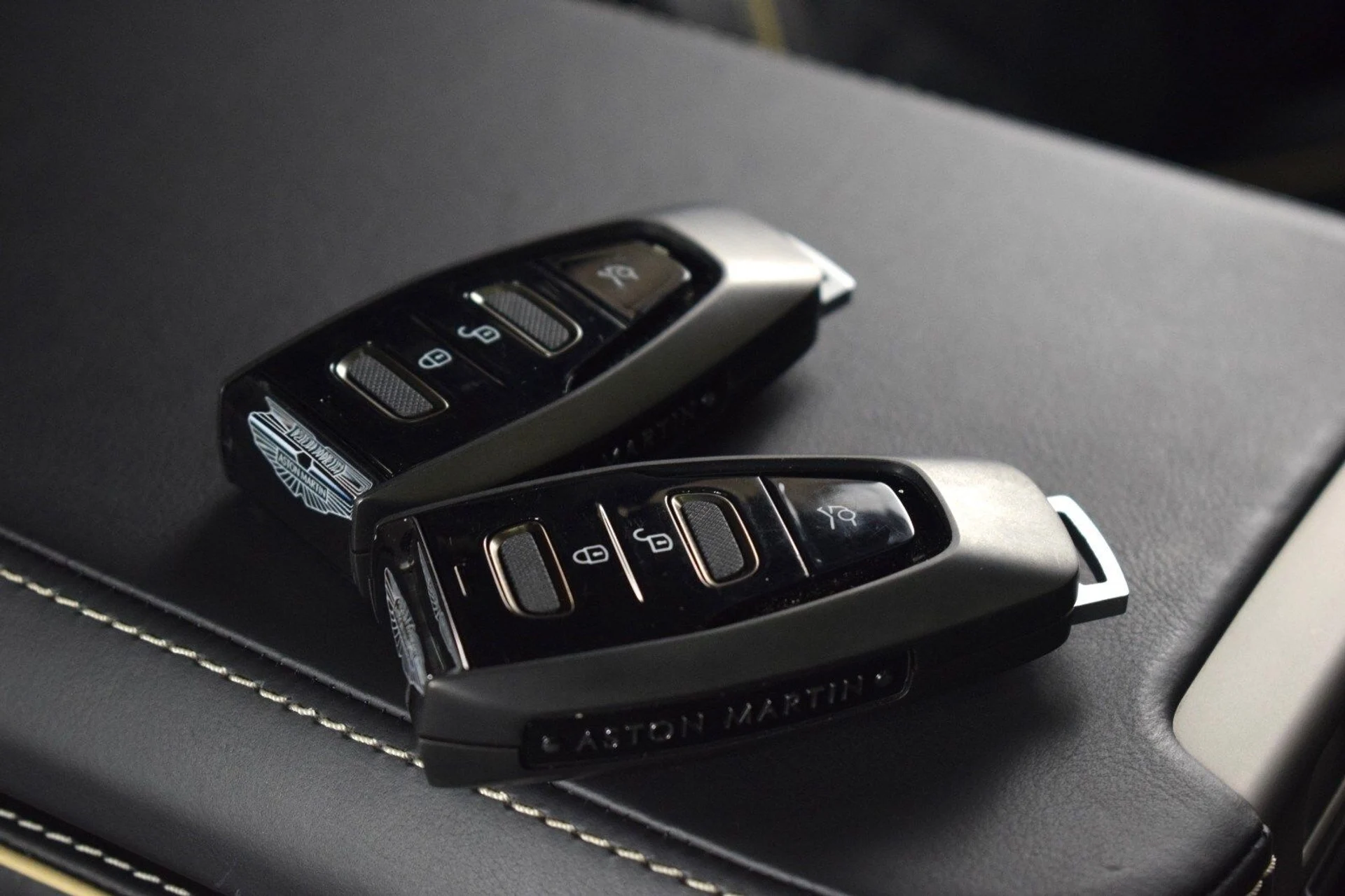 mph042_2126589599_adff555b9f694ba467596db67bea4e3cx_ce25120ae5