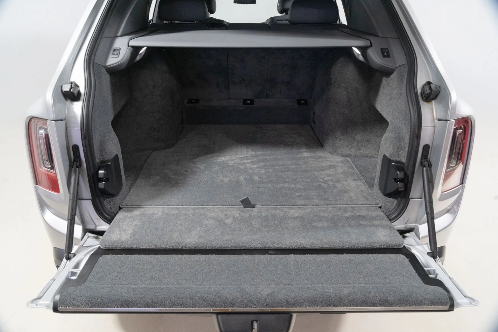 mph042_2126810907_c354a688a4184337b87d10533fed6c6e_2de9ecee05