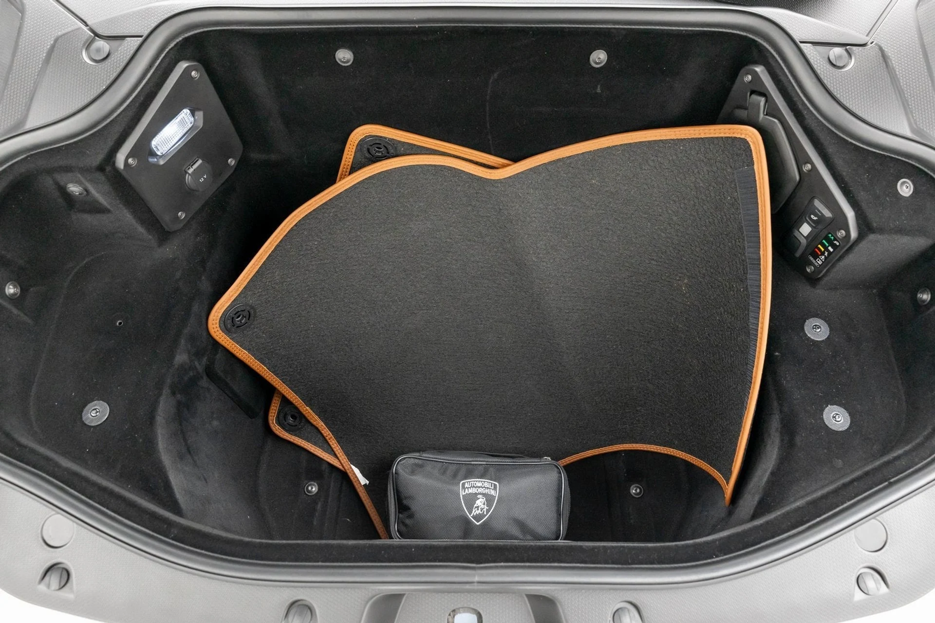 mph042_2195569637_43_c2c03be793