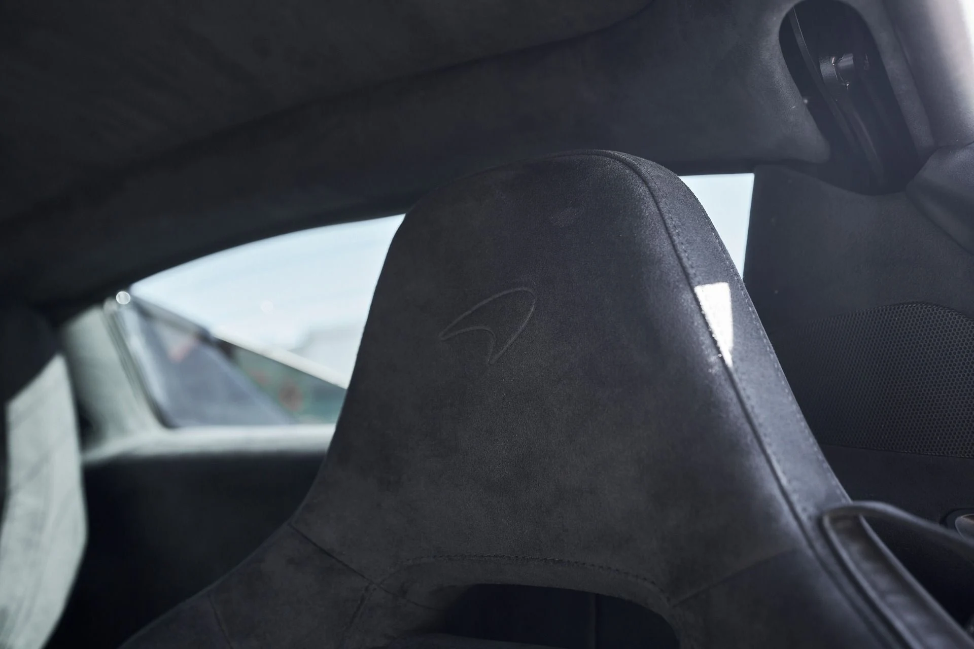 mph042_219567132_Used_2024_Mc_Laren_750_S_Spider_1761608941_3798c67e64