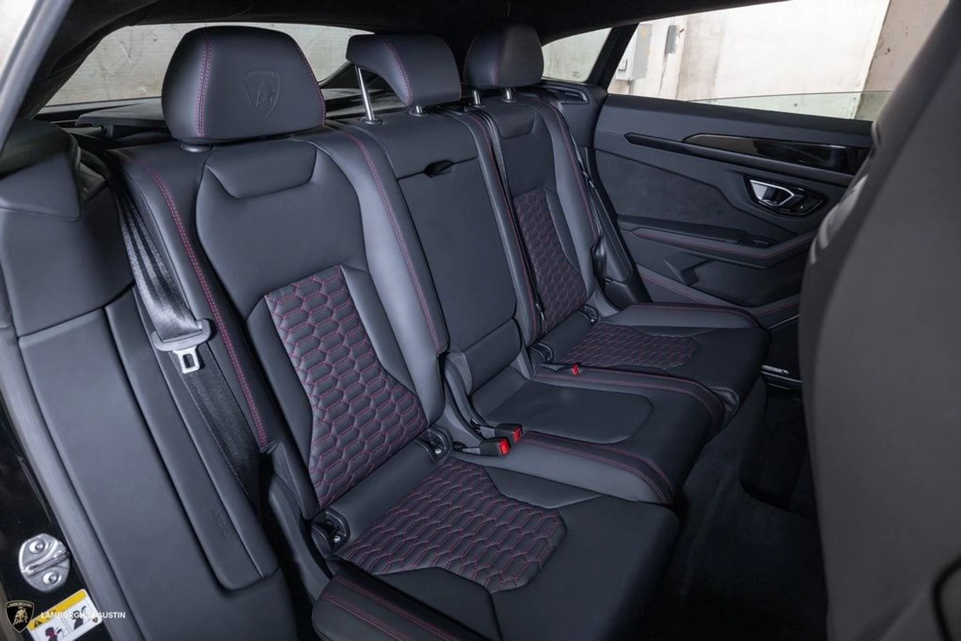 mph042_2200409282_b7aafdb4050987ce3b1ce326c1219923x_566eaffac3