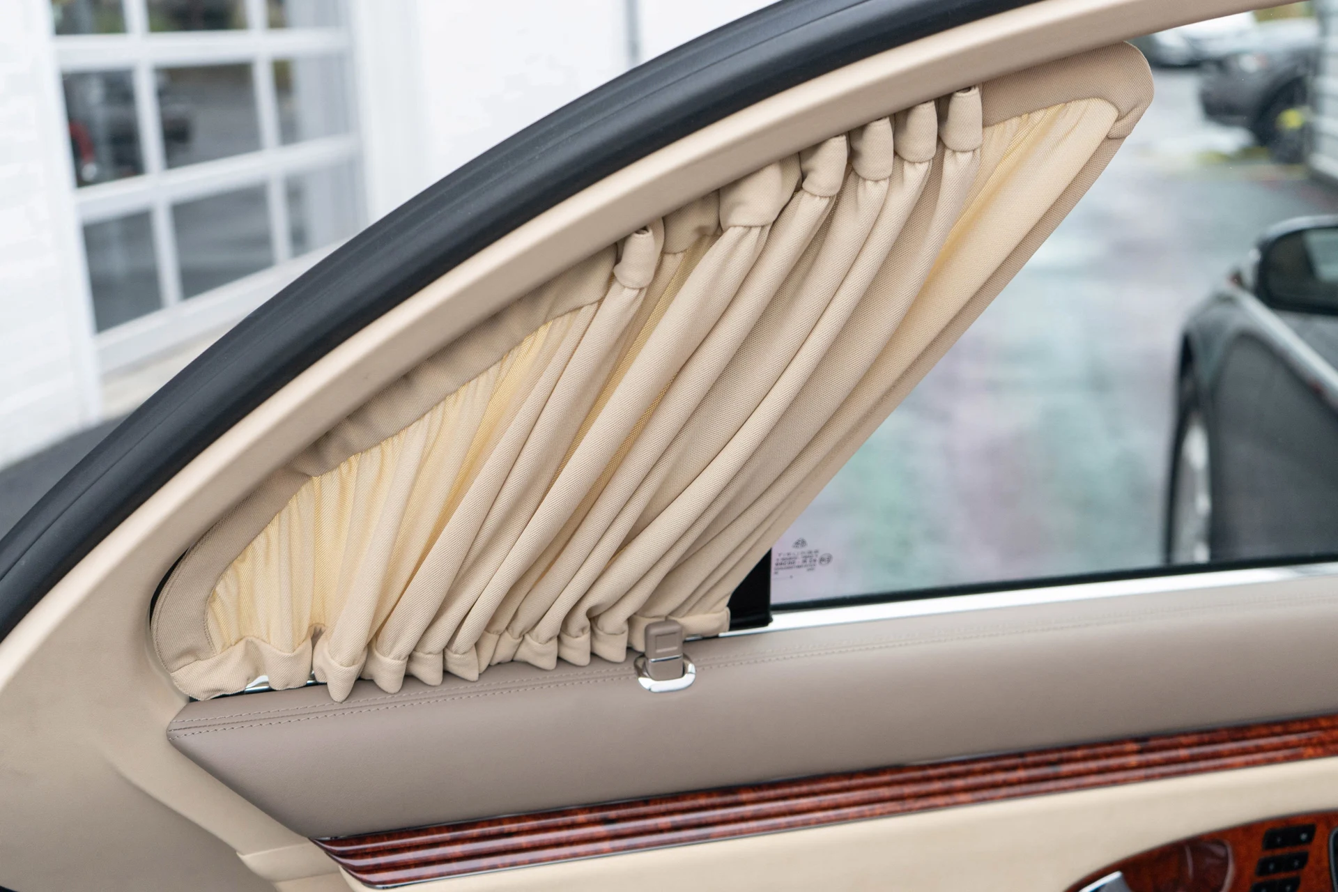 mph042_2214995397_43_f684e54f45