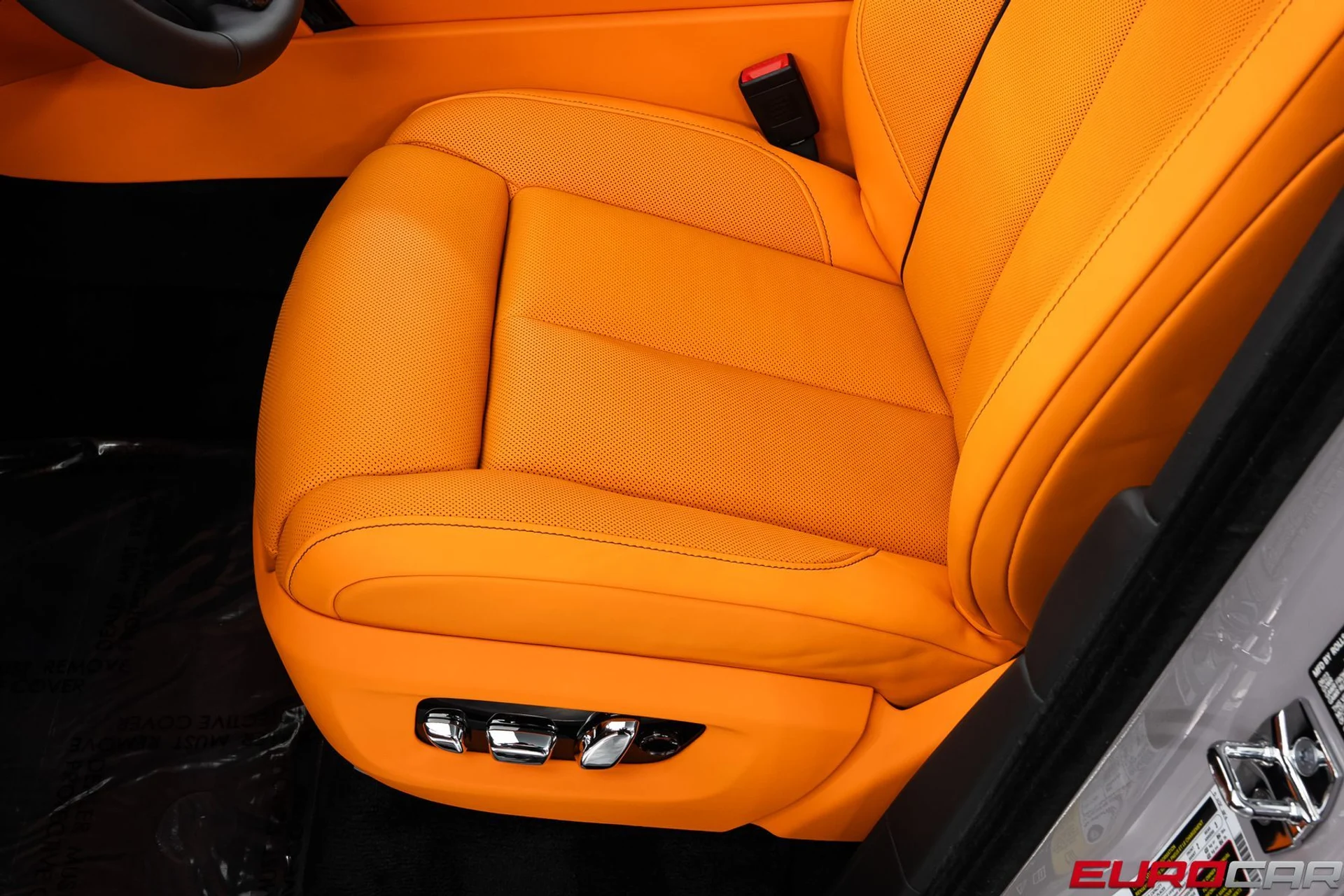 mph042_221555448_fae6d030_a1ff_45cc_a6da_7a336b92abdd_2af738ff19