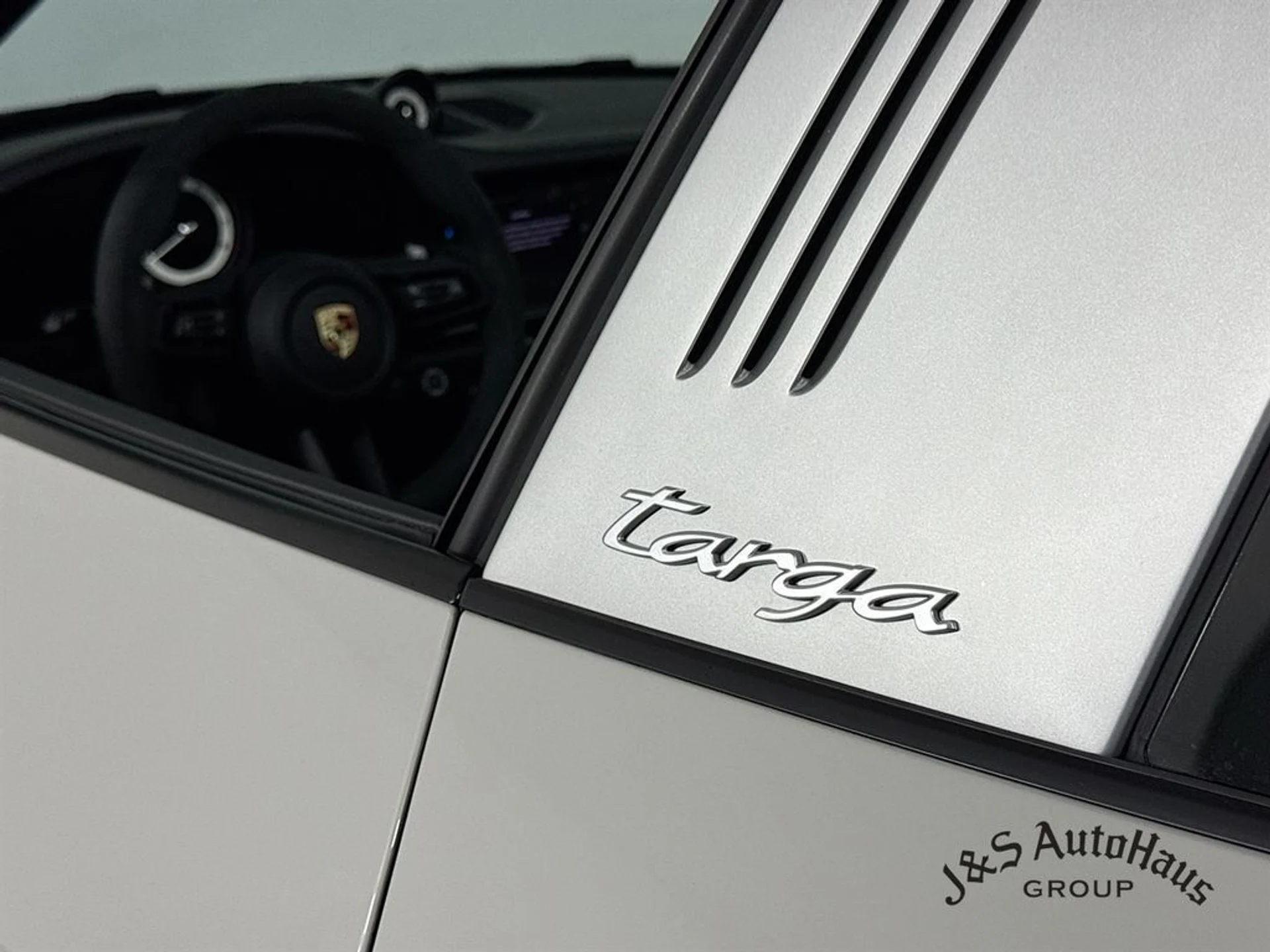 mph042_2226672150_q0h429kpwdba9ox2nrzfro8s1c30_f6098d9944