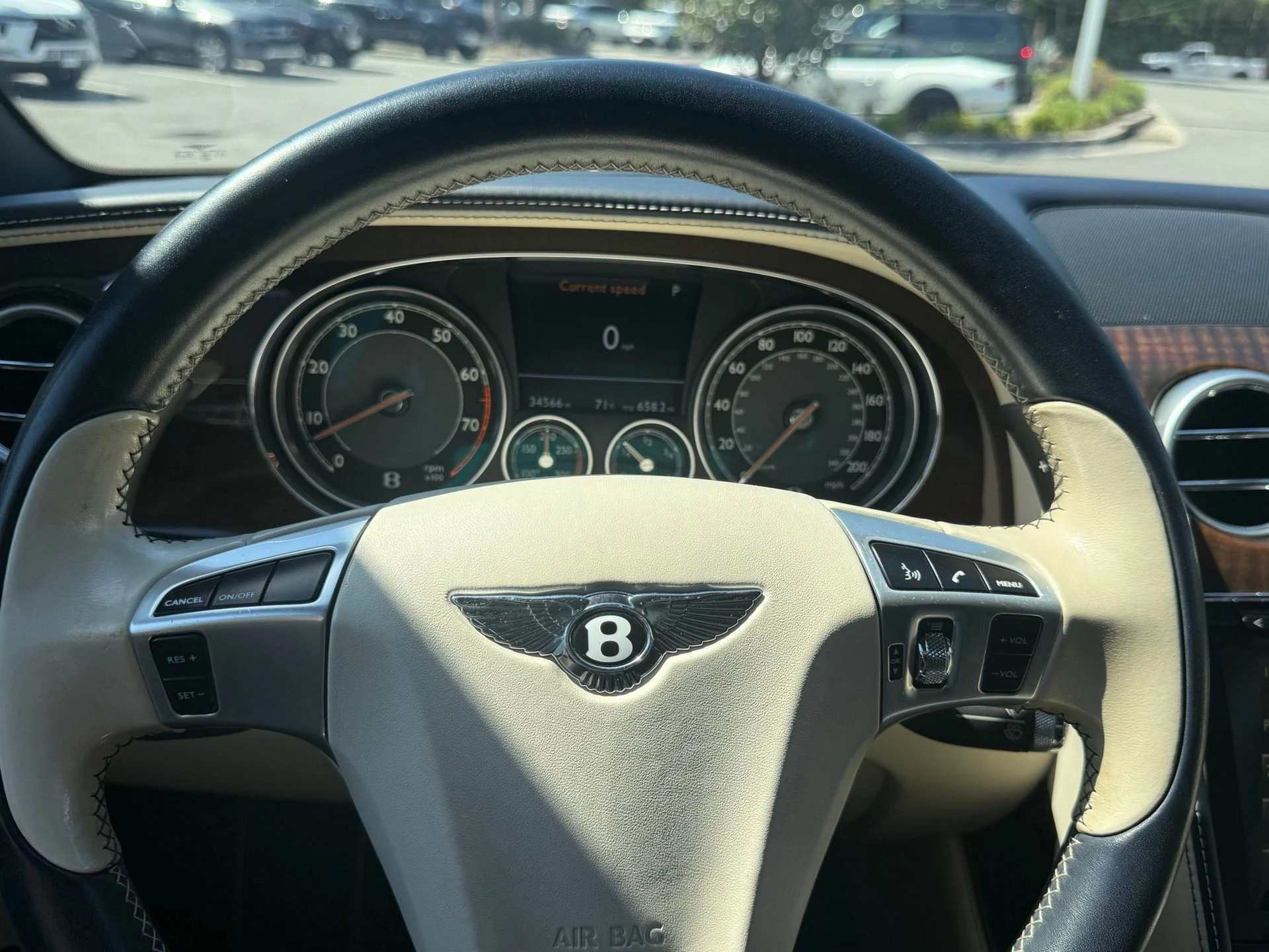 mph042_2229915568_6786df74db3646aa8e03a09bc34772aa_a195dd2b02