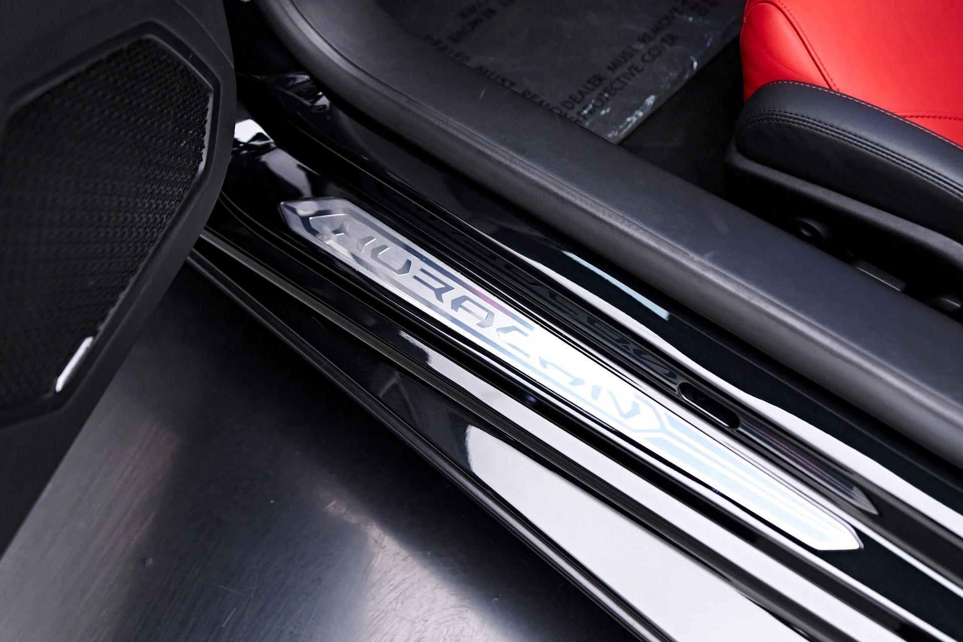 mph042_2235932715_Used_2022_Lamborghini_Huracan_EVO_Base_1752781637_9d427927d2