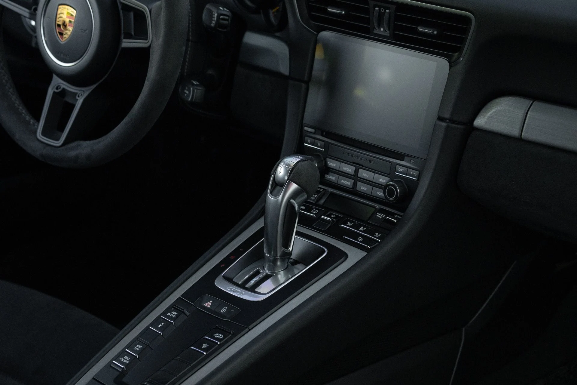 mph042_2243757277_Used_2018_Porsche_911_GT_3_1761946041_f41cc9d70a