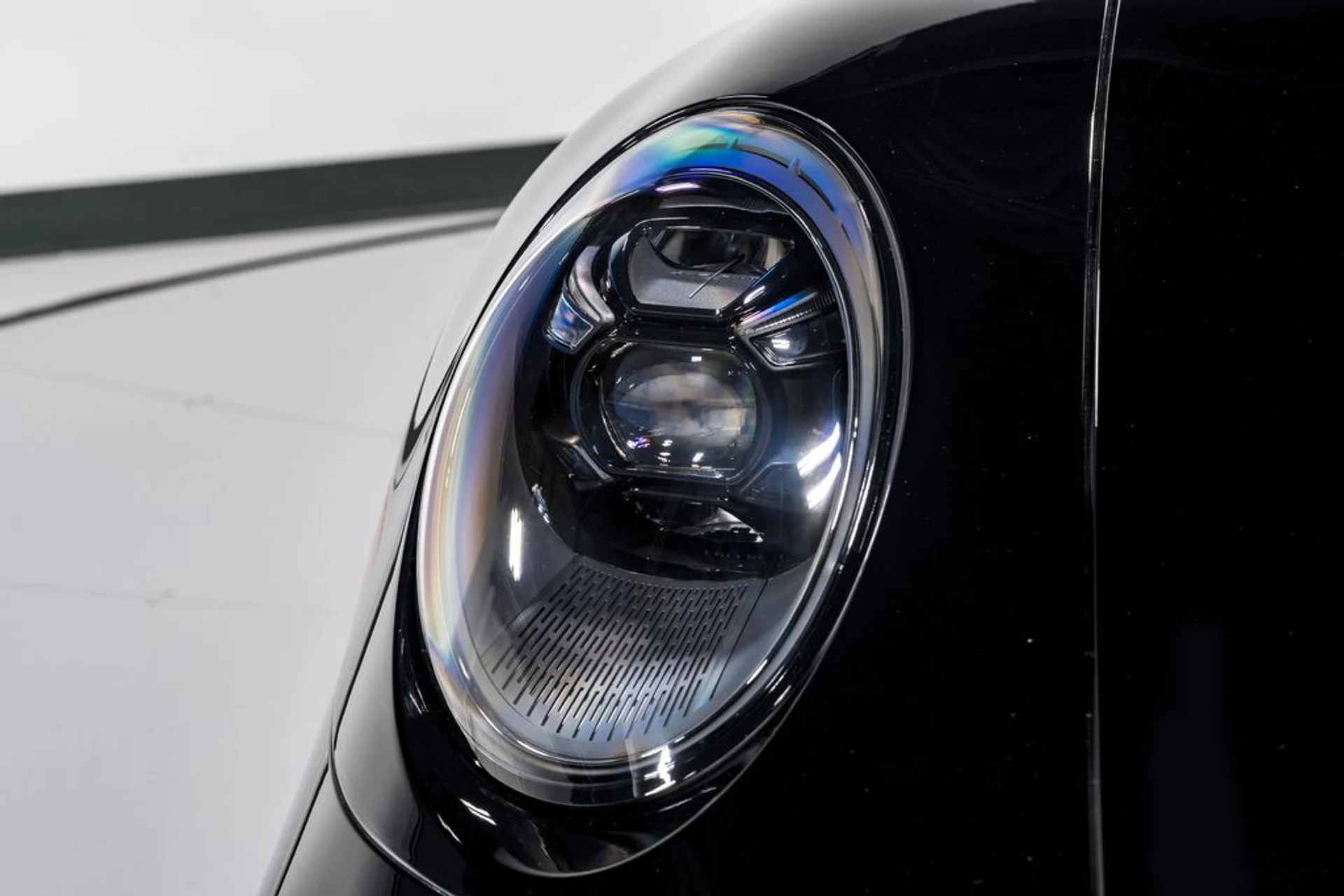 mph042_2247284076_b69fe3eaf73408090382dadc08d18681x_07947c680e