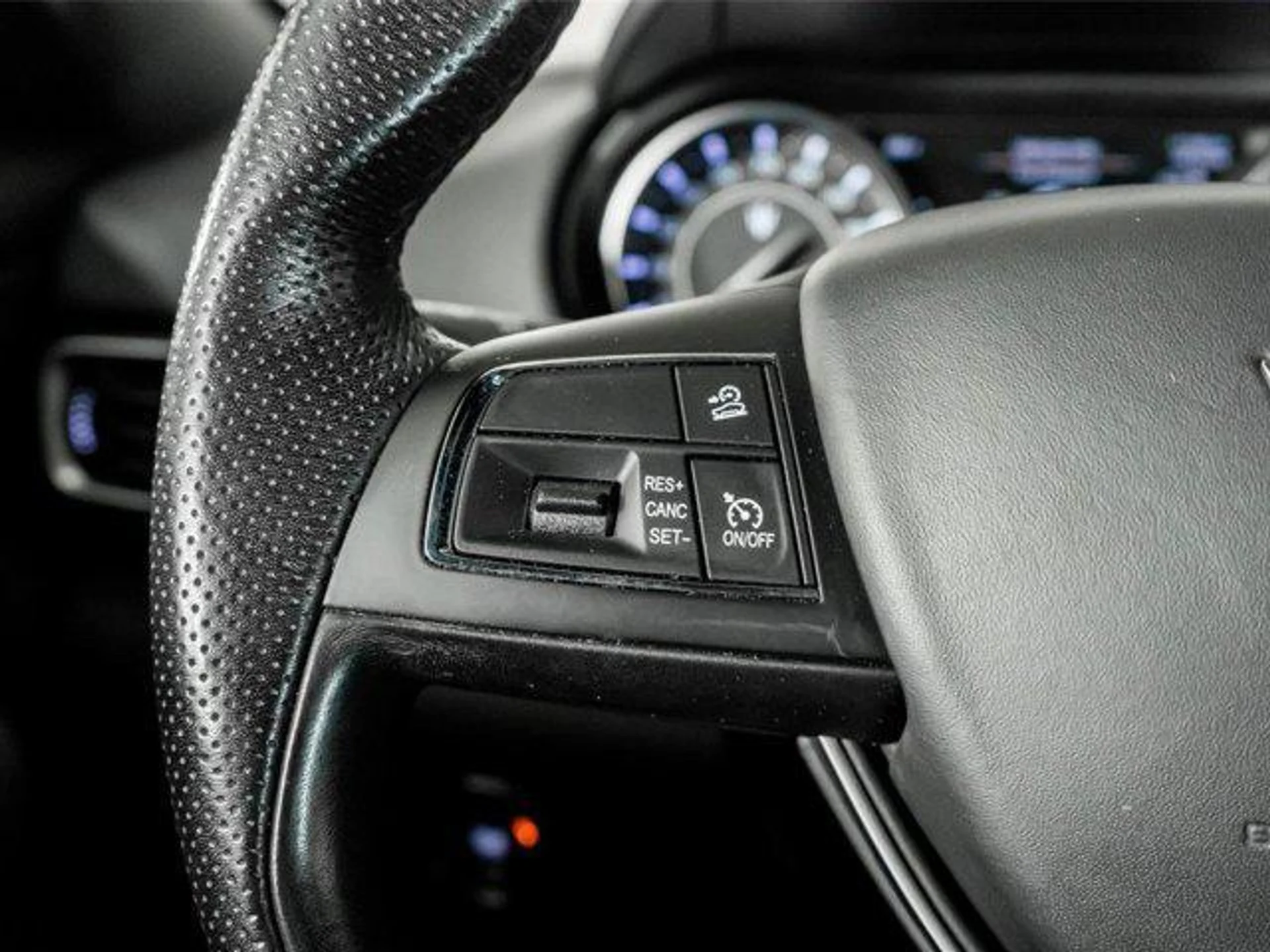 mph042_2259747347_V_Rn_N7_LKZIV_8_N_B_Es_Qga_Pdzi_Fu_A_c77ac0e4a0