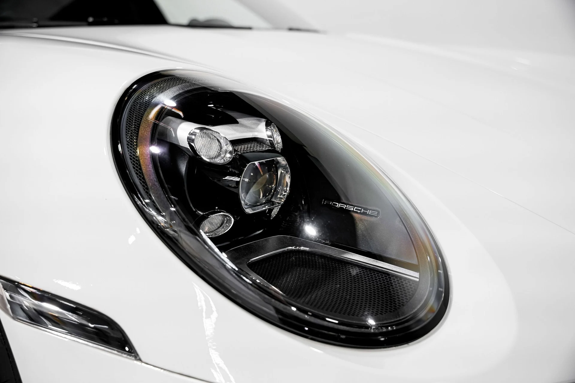 mph042_2261682483_35fb3e854053cfeb5983981e143c40d9x_253e8a6e84