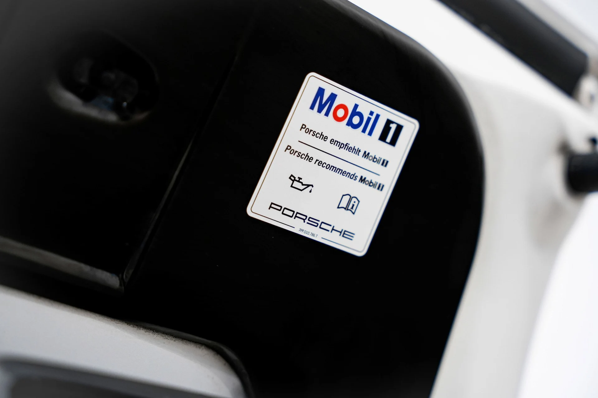 mph042_2261725632_d8e290cbe16071f9f5ff67aa6d4ed22fx_58c5cf80af