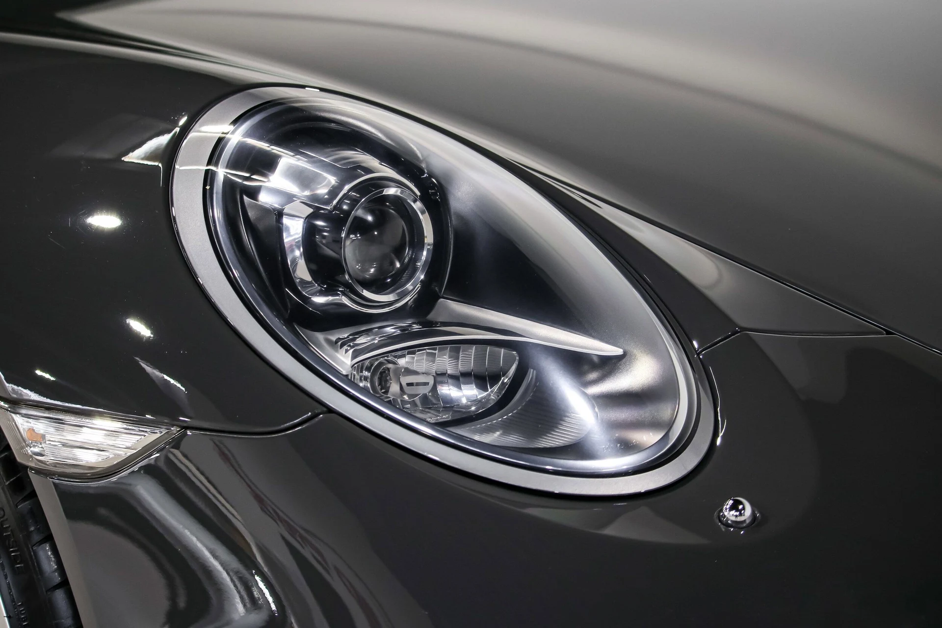 mph042_226179787_d2fe52dfdddad9aa942d1d6360347f62x_eccd4680dc