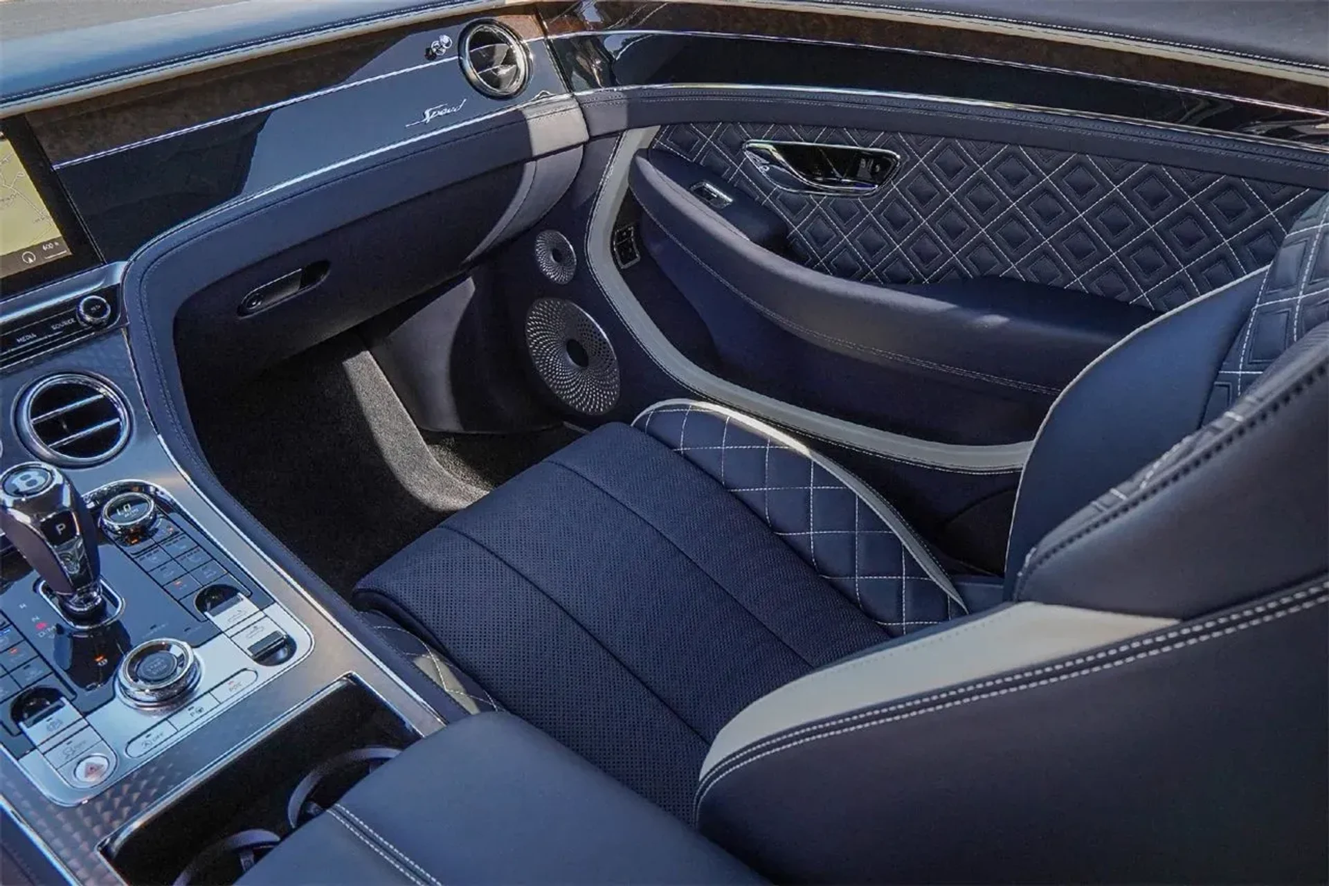 mph042_2262145601_f419a329a4df449086eff484c9101393_2e7d1cd2d2