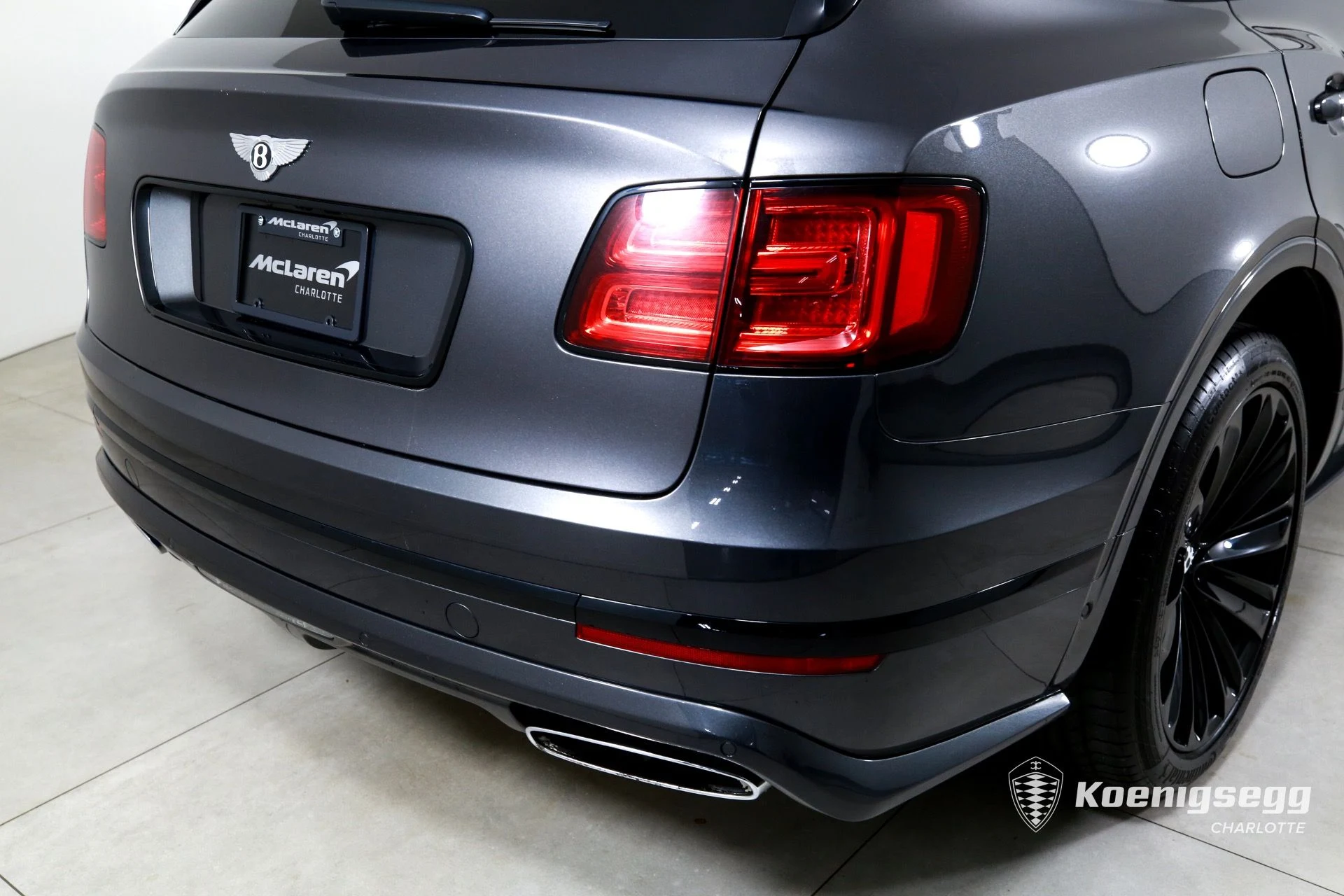 mph042_2274301154_Used_2020_Bentley_Bentayga_Speed_1760998255_ea2ca322ab