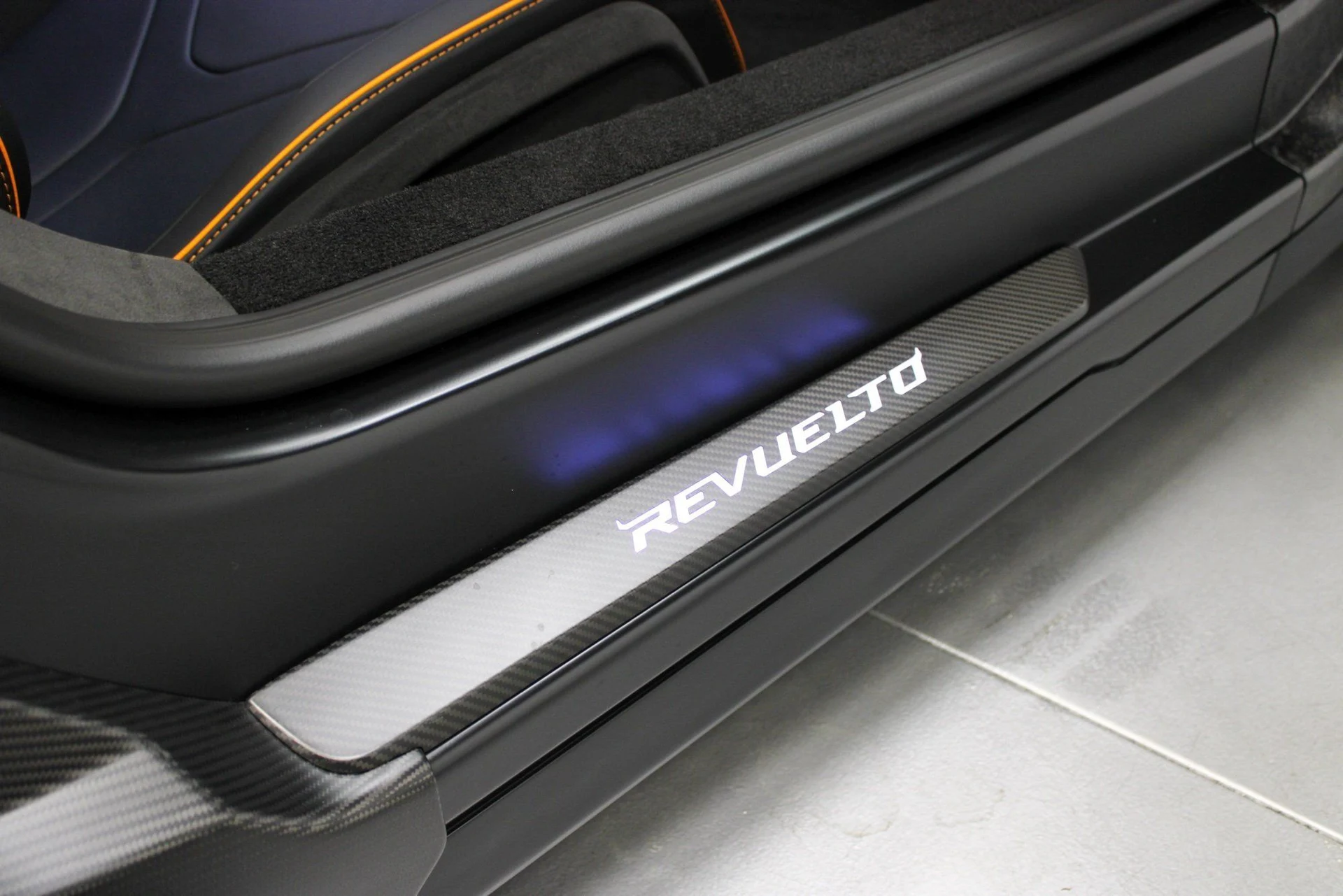 mph042_2285016706_edc061847399a477d9544bbc0d034f4a_a5ab7d4e1e