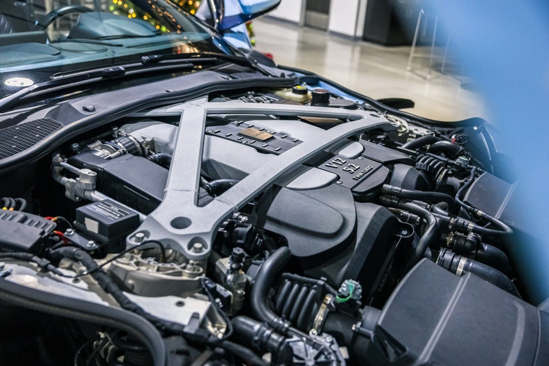 mph042_2285599929_Aw_0a3c45d20d