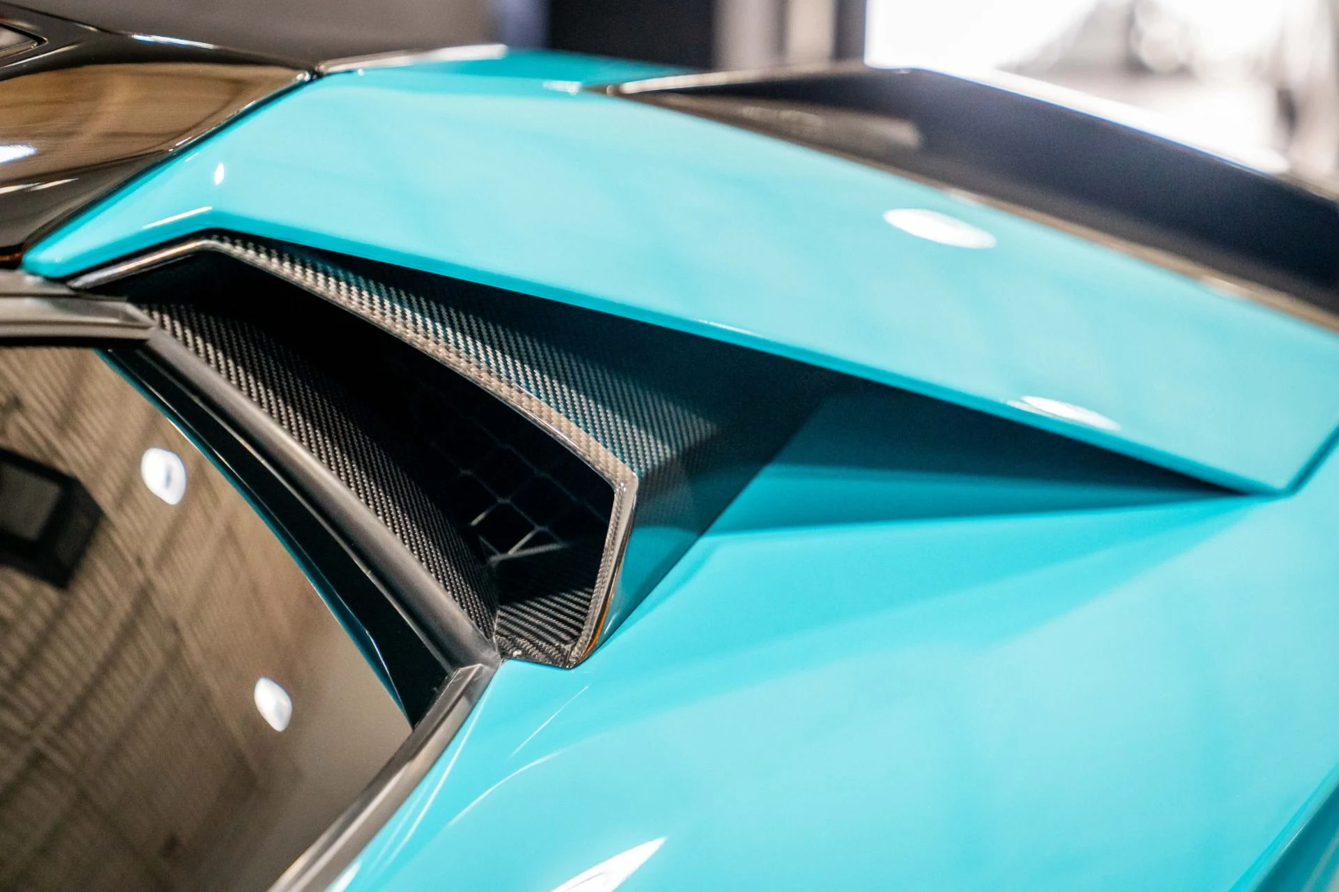 mph042_2288305212_Used_2022_Lamborghini_Aventador_LP_780_4_Ultimae_BLU_GLUACO_F1_Brilliant_Exhaust_1766165841_a2cdfa9a50