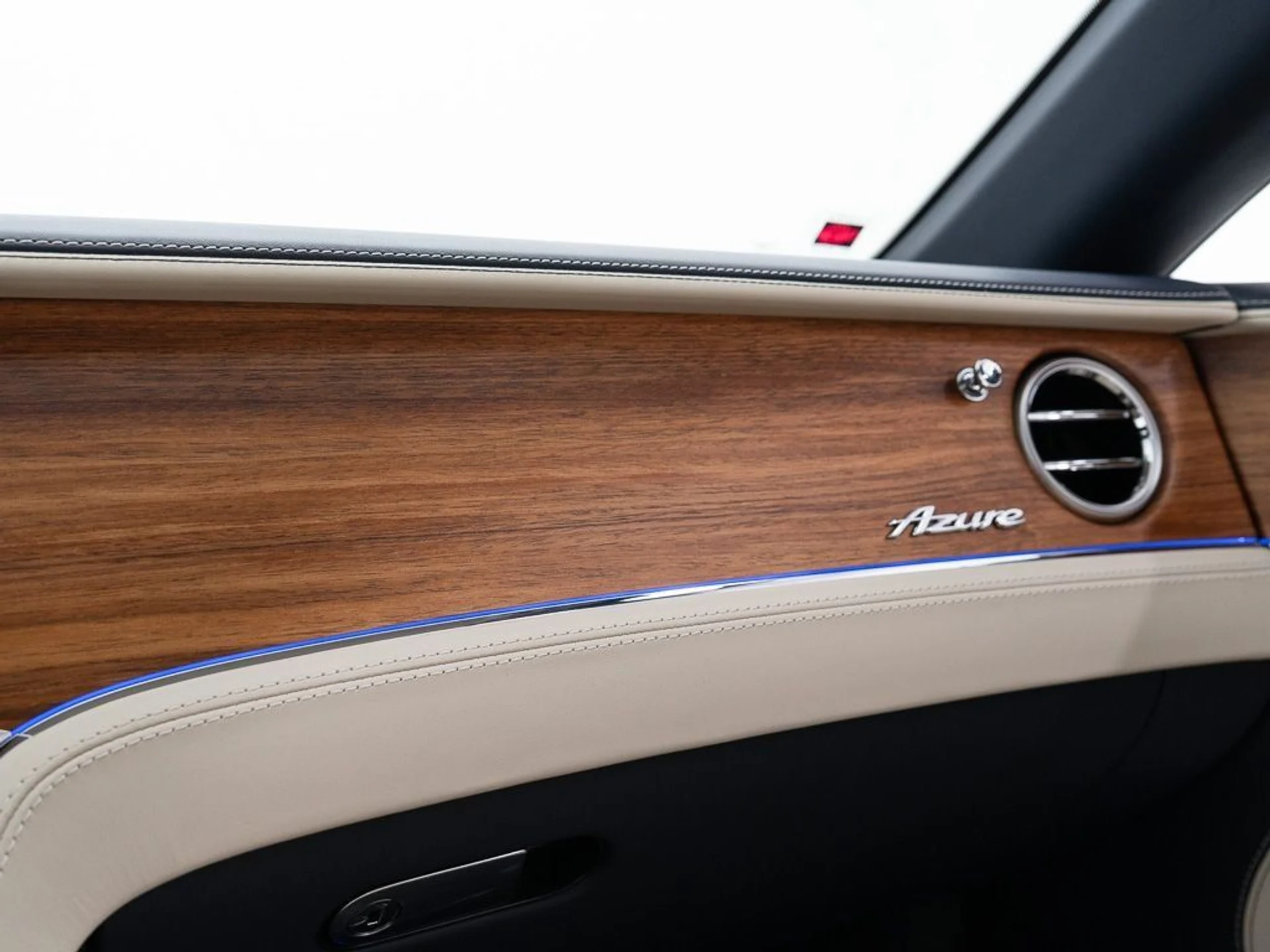 mph042_2304250486_beaf4b17991c0e1e5419d5ae726c7076_338cc9386b