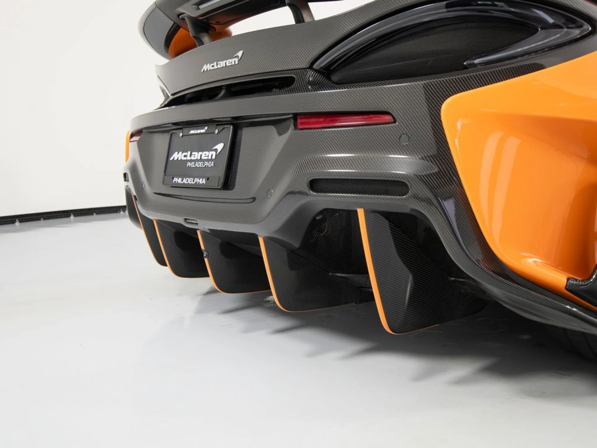 mph042_2311864301_4c8bded5b7e3f29bf51fe94c73bffc05x_d2465a13f4