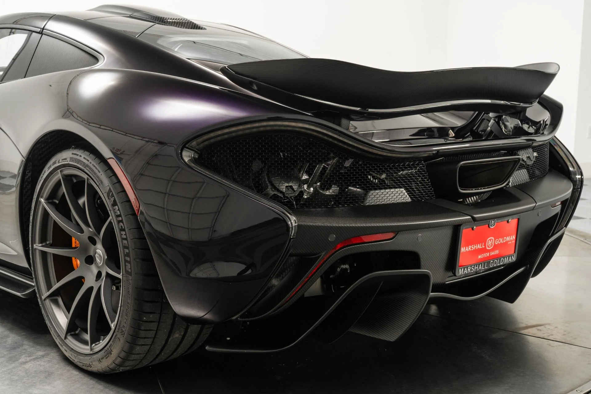 mph042_2318550951_Used_2015_Mc_Laren_P1_1757693510_abded1c94a