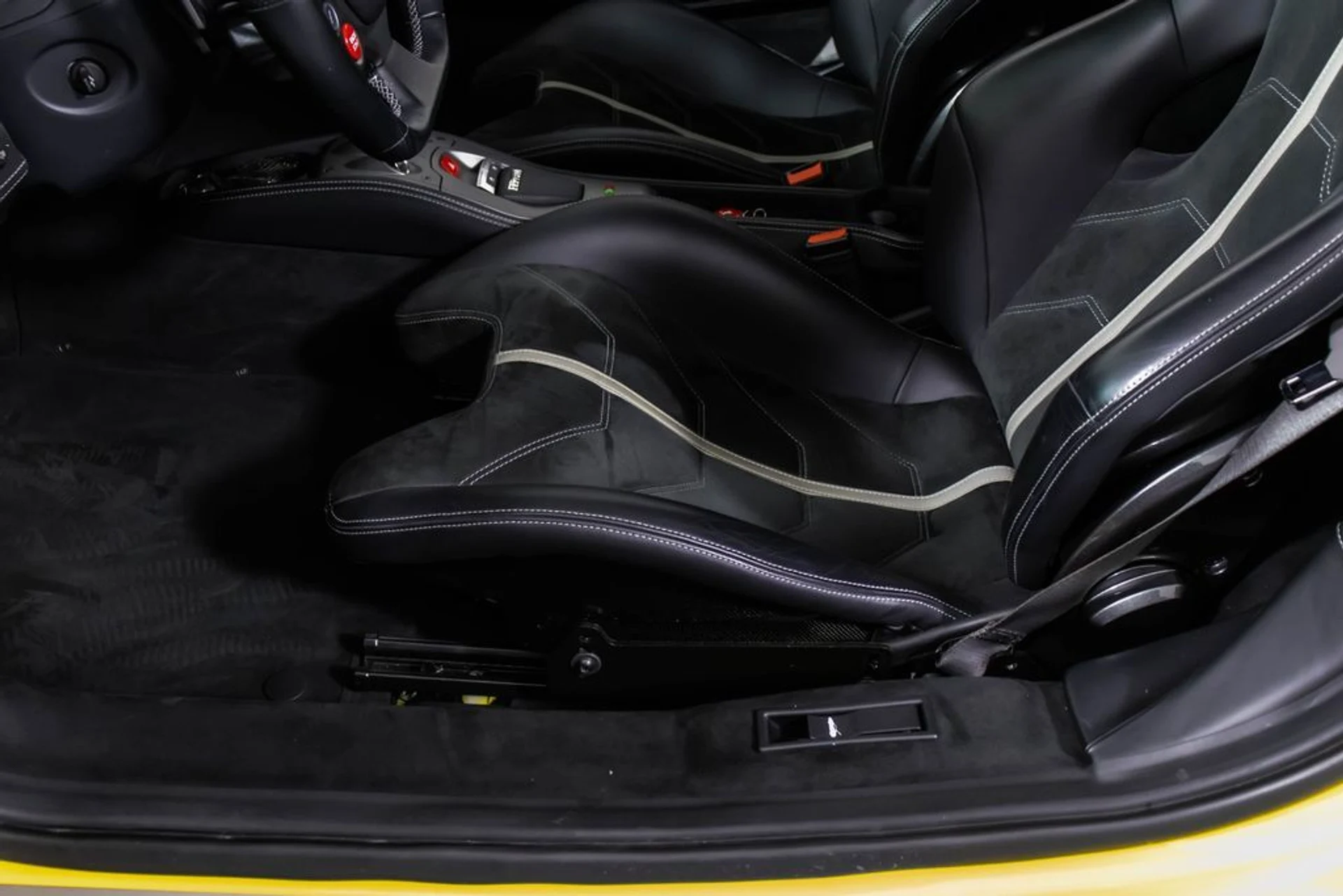 mph042_2329408716_2f53208d761cb63358cc8f95d8aaf04cx_be90231003