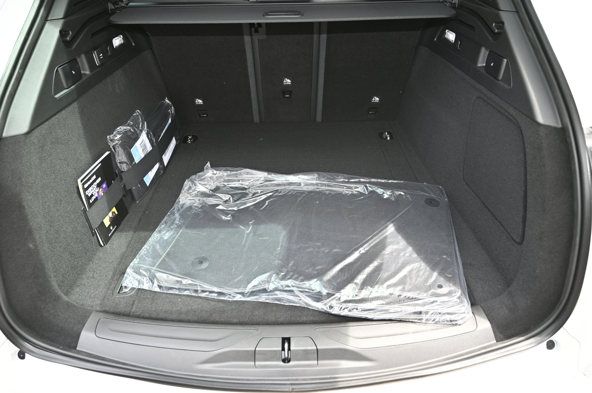 mph042_2338805130_e2baf3ee7b6f44d1a3eb8a7a38519cfd_f6debac340