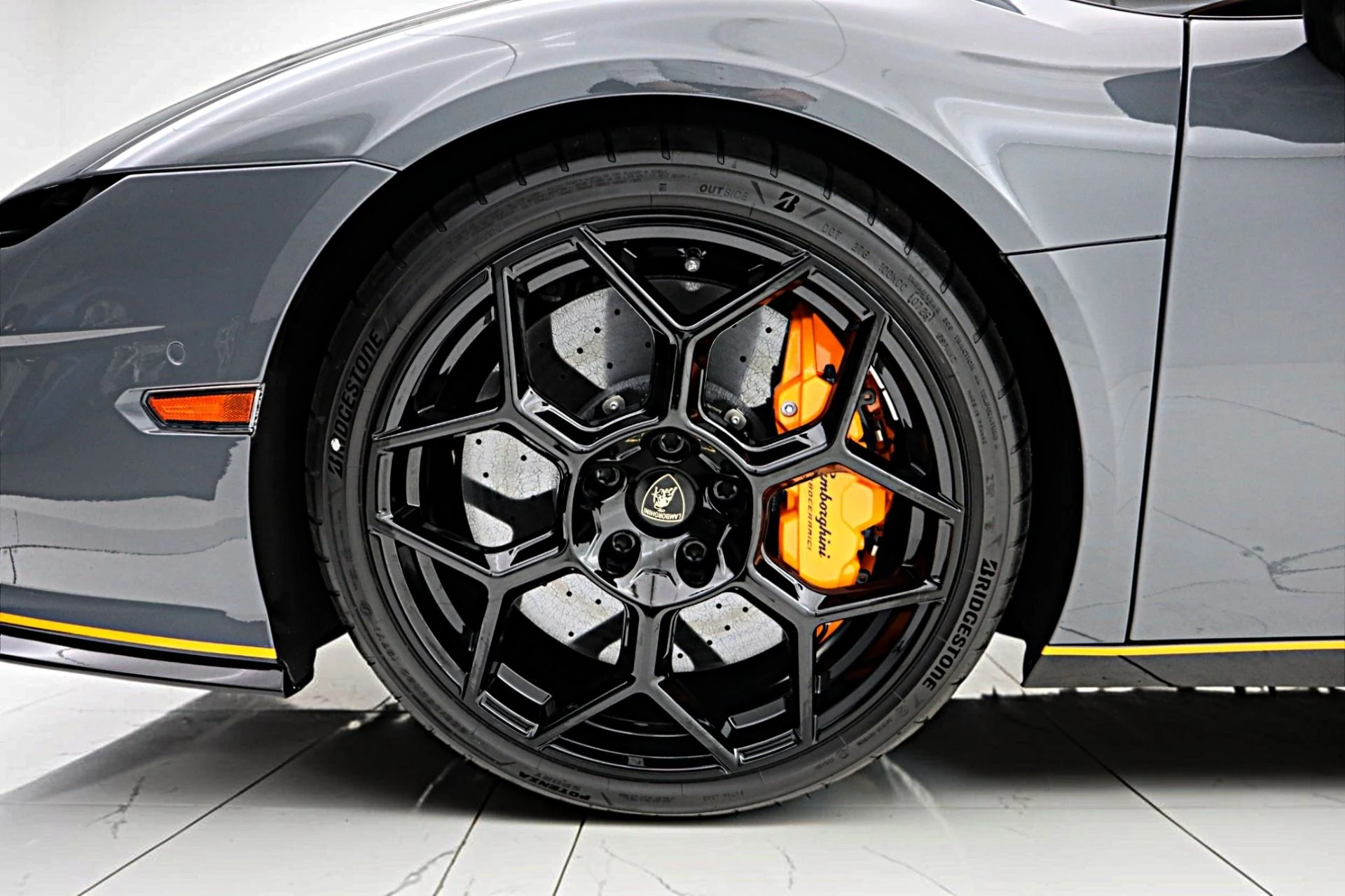 mph042_2343000543_New_2026_Lamborghini_Temerario_2f444c6bb6