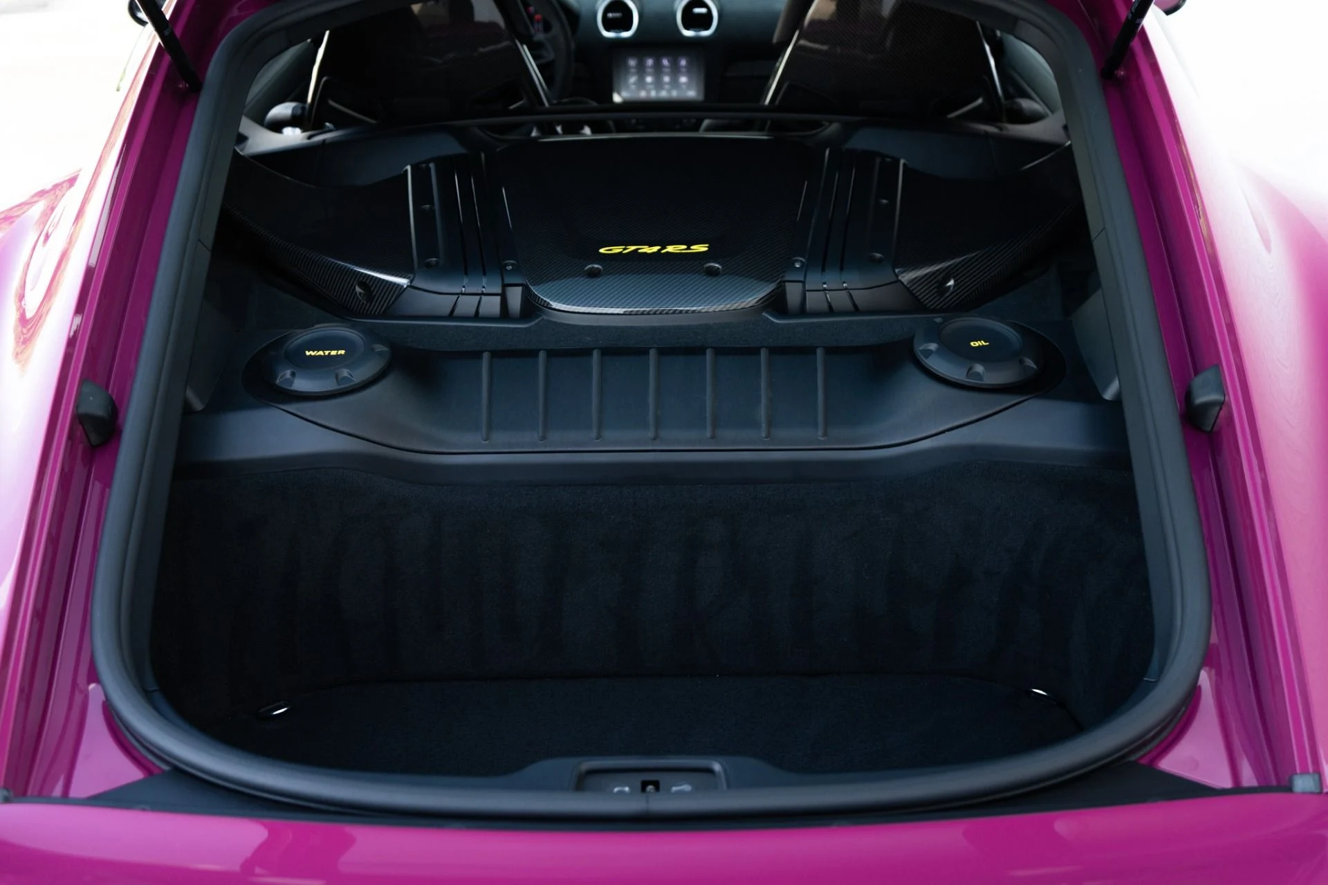 mph042_2344497901_Used_2023_Porsche_718_Cayman_GT_4_RS_1784933919_f6d596d3db