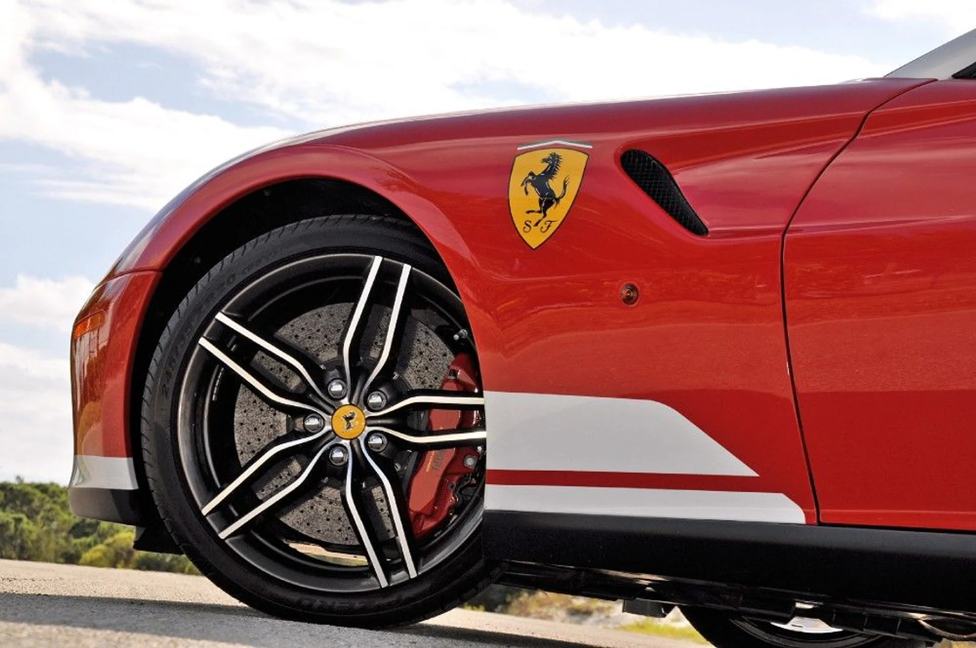 mph042_2350541693_13_p43_l_269e79f3ca