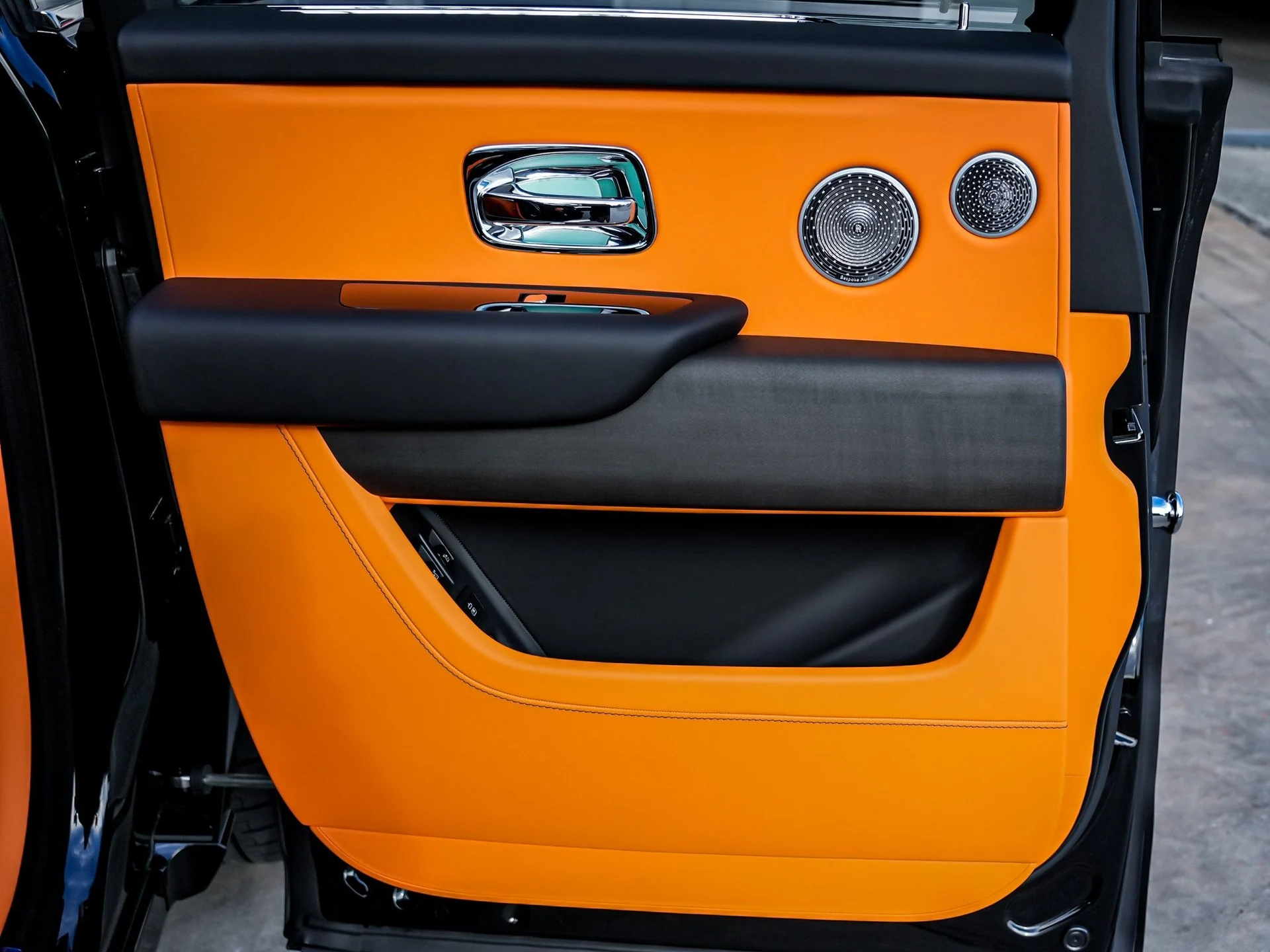 mph042_2374148623_Hi_Tech_Luxury_Imports_LLC_SLA_23_HA_06_VU_236740_image_42_de2b1c4624