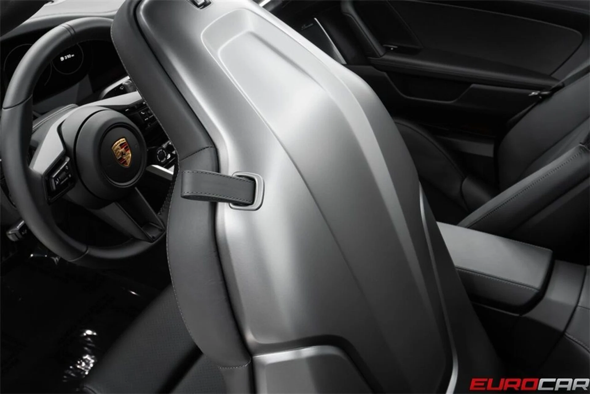 mph042_2379399360_image_43_4c203dc322