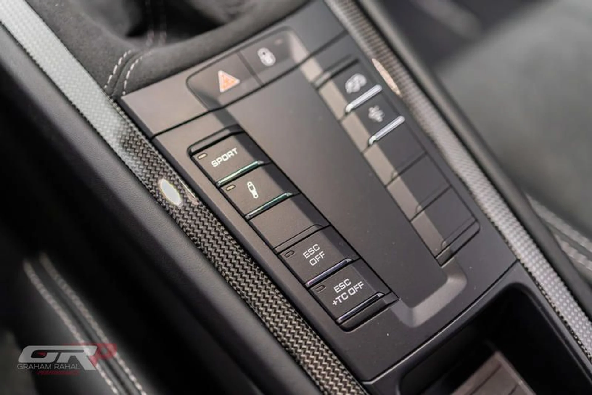 mph042_2388010067_247_AB_375_F990_458_C_B9_E5_CCB_7_A03_B2253_ae6acd8333