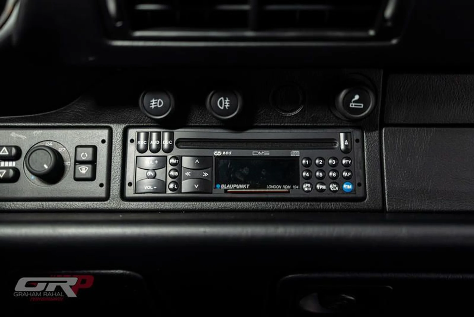 mph042_238954487_53_A47985_D404_4_AD_6_A85_E_0_C7_F7_C26_E0_AE_e605d15a17