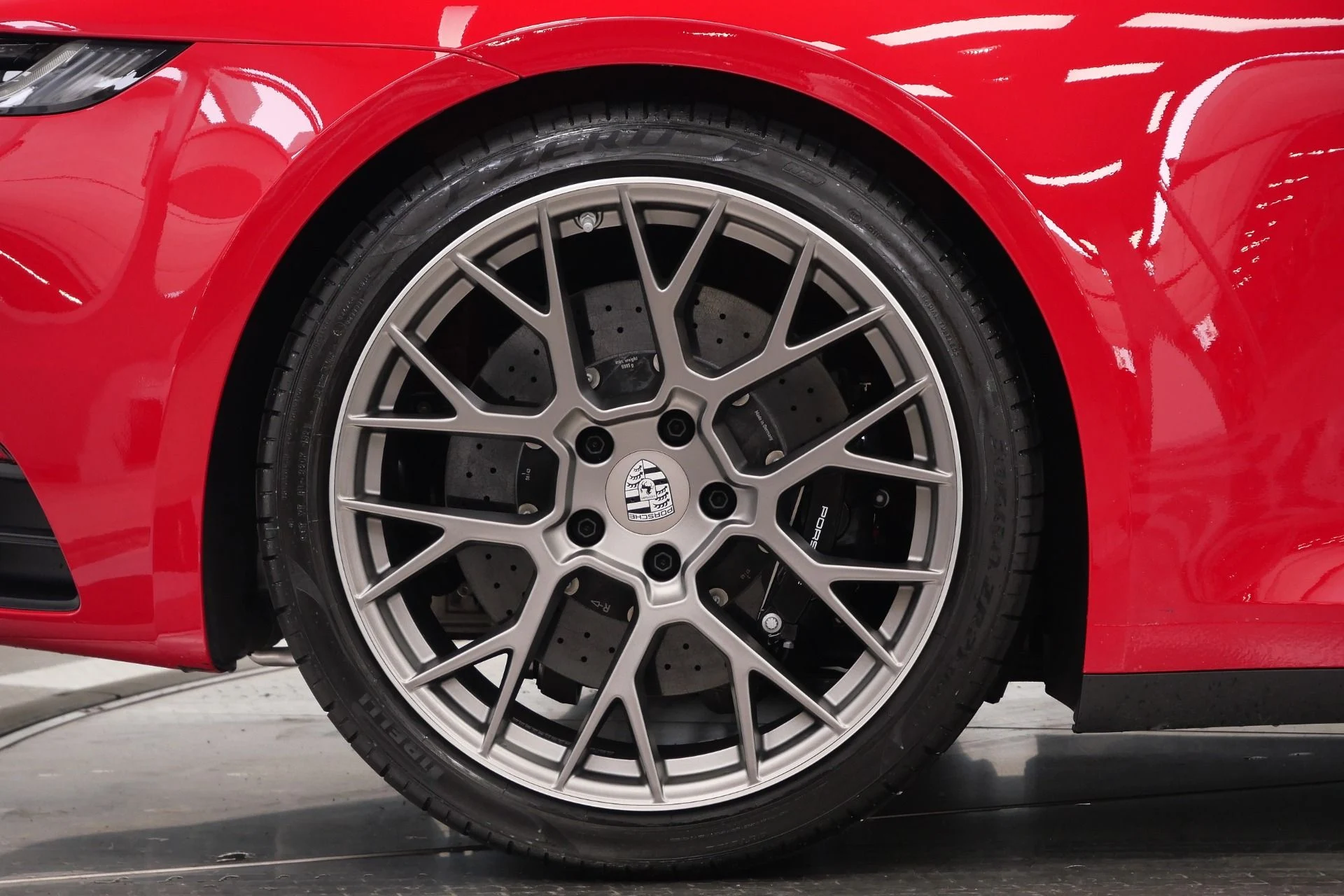 mph042_2396408757_Used_2024_Porsche_911_Carrera_S_7_Speed_Manual_Slick_Top_RS_Spyder_Wheels_1774984316_86644261dc