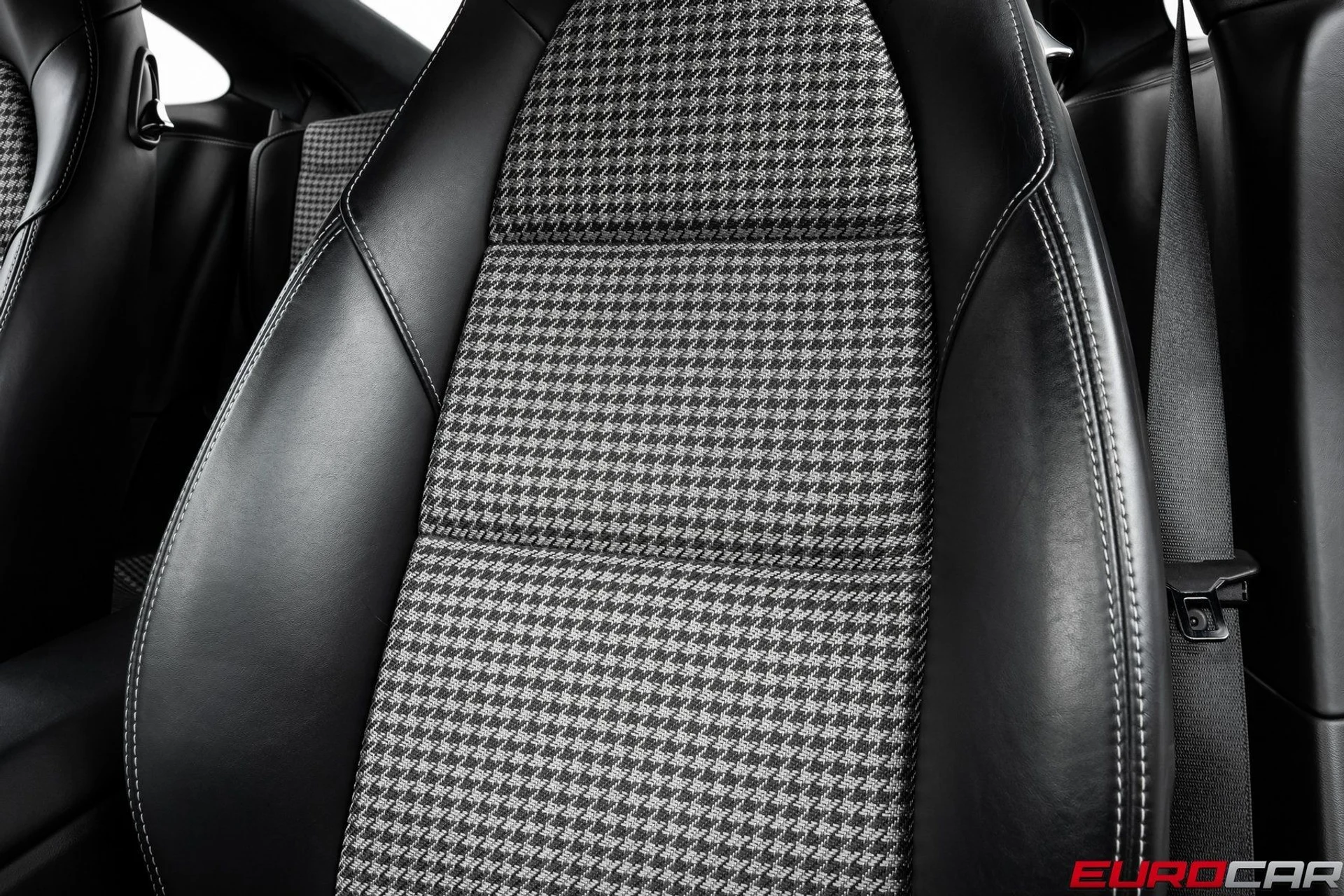 mph042_2396758946_image_43_07cea1c250