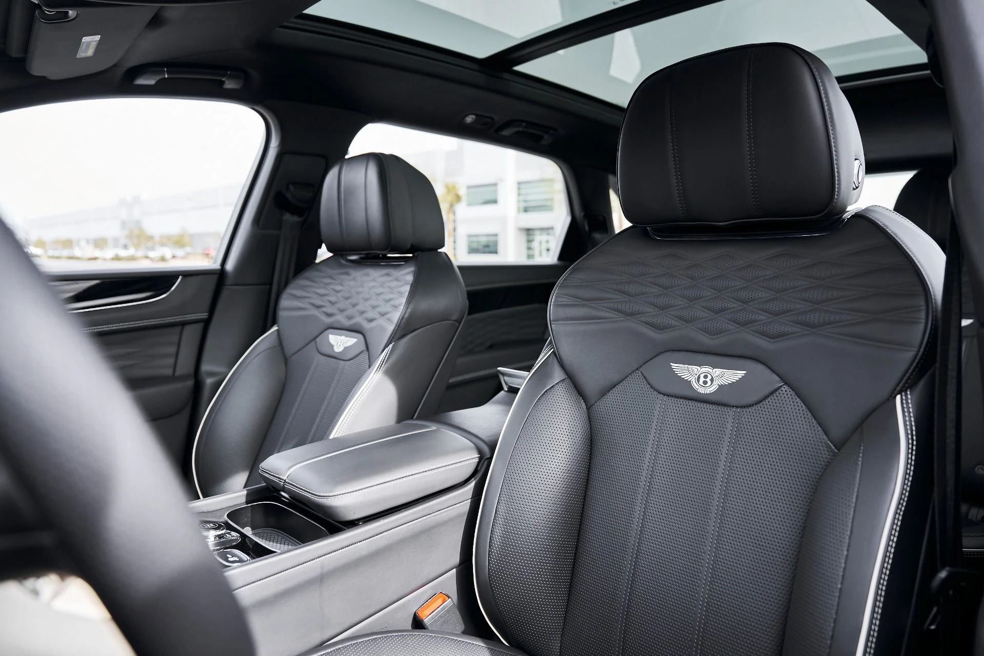 mph042_241792251_Used_2023_Bentley_Bentayga_EWB_Azure_1769048663_6b188aa40b