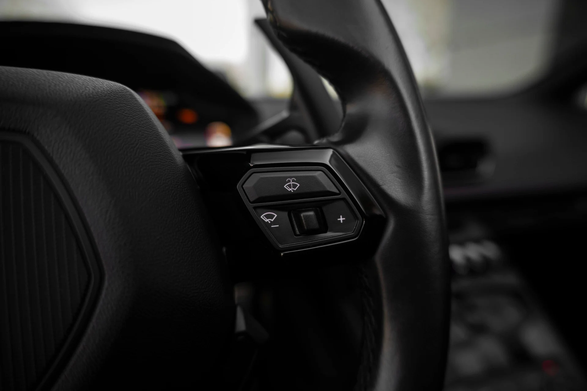 mph042_2431948355_1b60aea0c7c34c928431fe6bc8522c90_5abcaee736