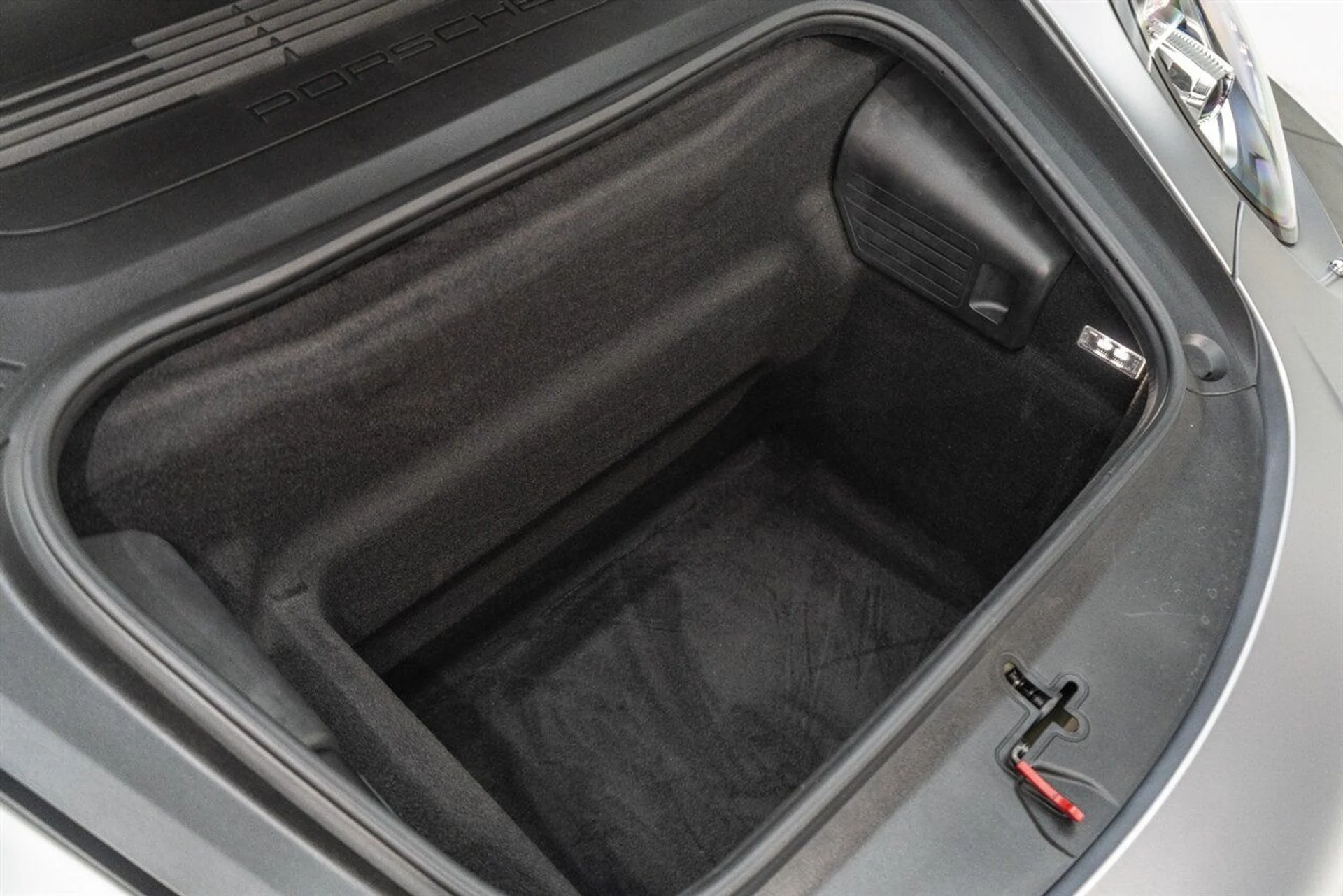 mph042_2460218939_dc2c019e15_1280_ca15d3df3d